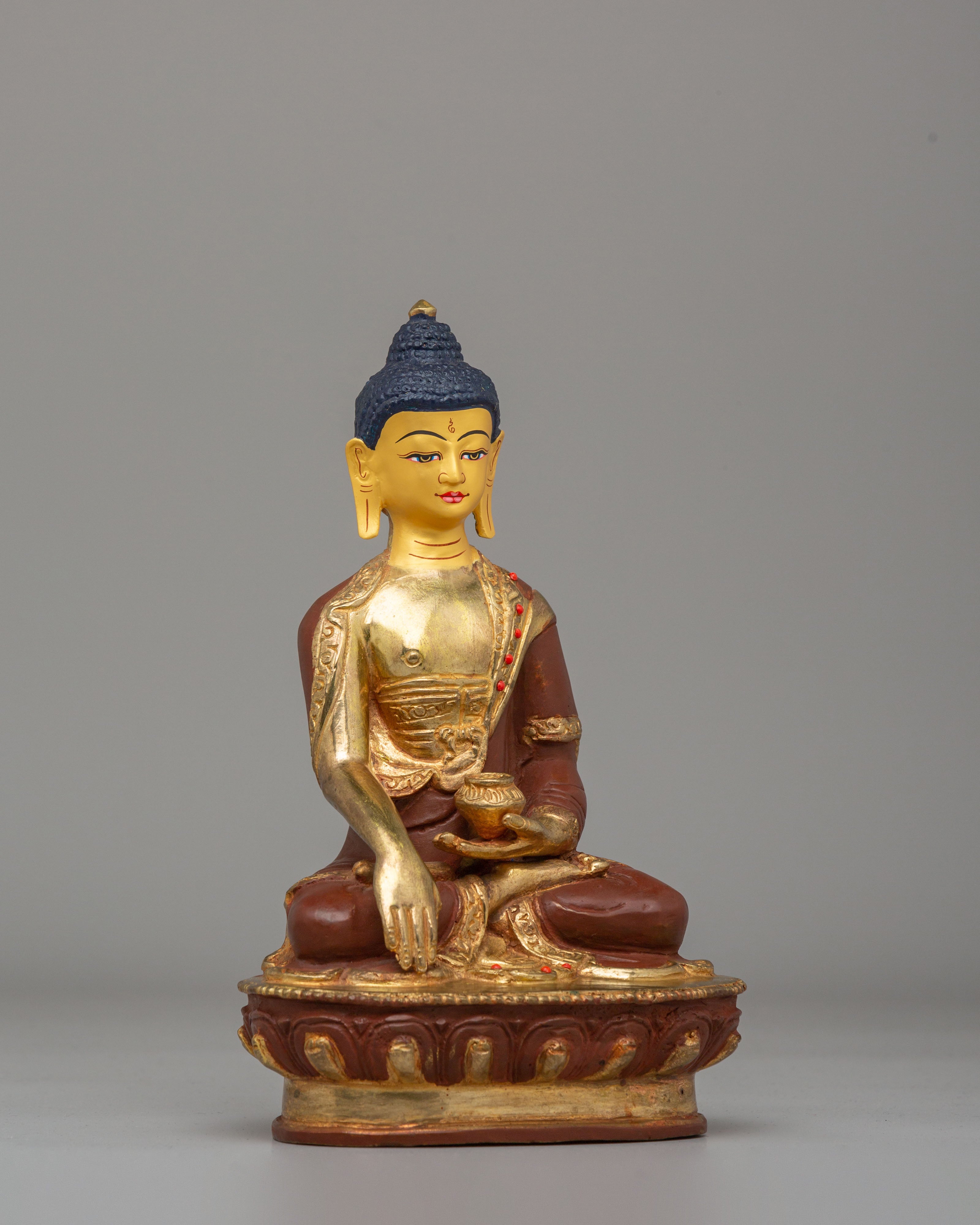 Traditional Altar Shakyamuni Buddha Statue | Handmade Spiritual Decor