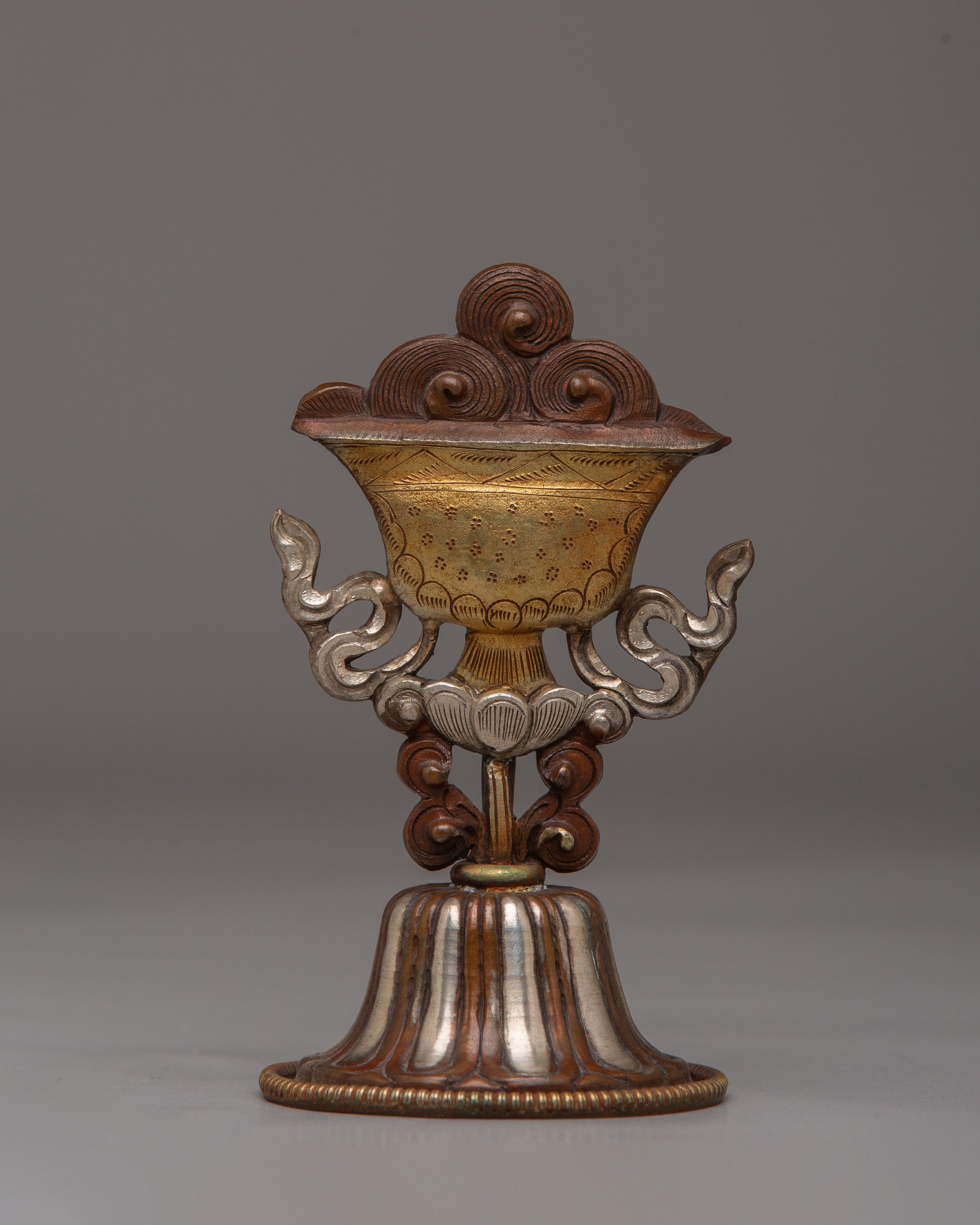 Oxidized Copper Raja Rani Set | Elegant Copper and Gold-Plated Figurines