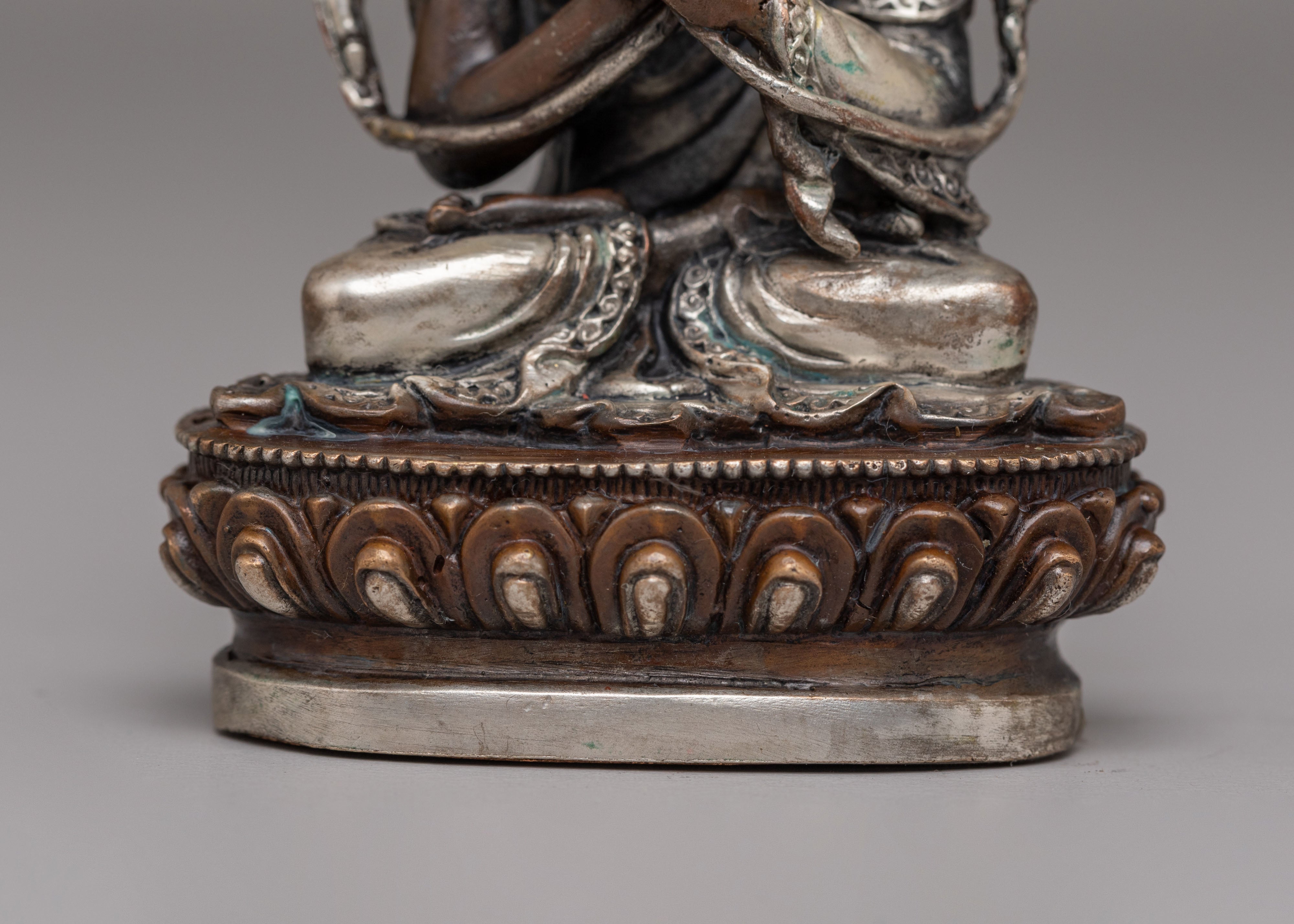 Traditional Tibetan Tsongkhapa Statue | Spiritual Decor