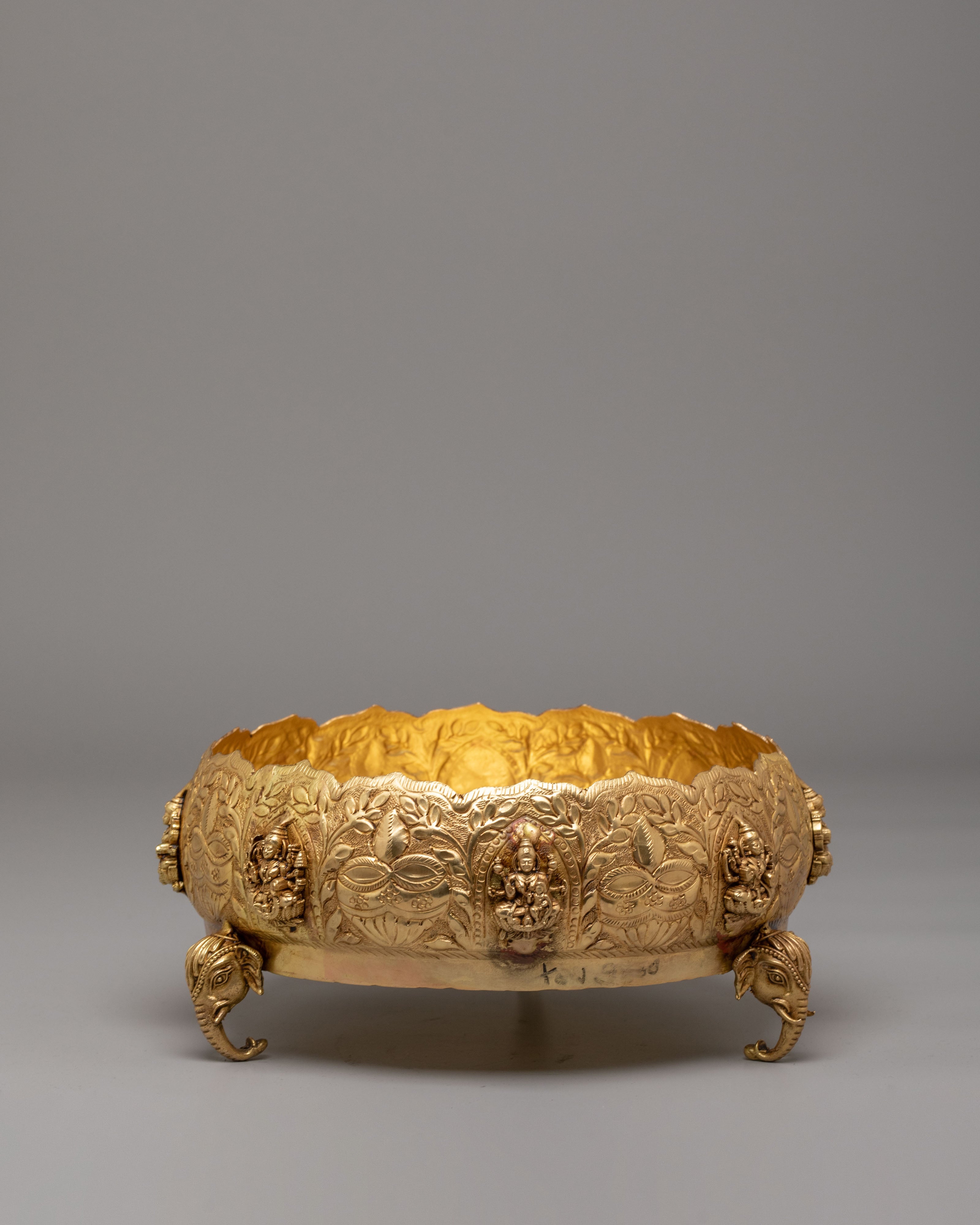 Spiritual Handcrafted Ritual Urli Bowl | Vessel with Elephant Trunk Legs