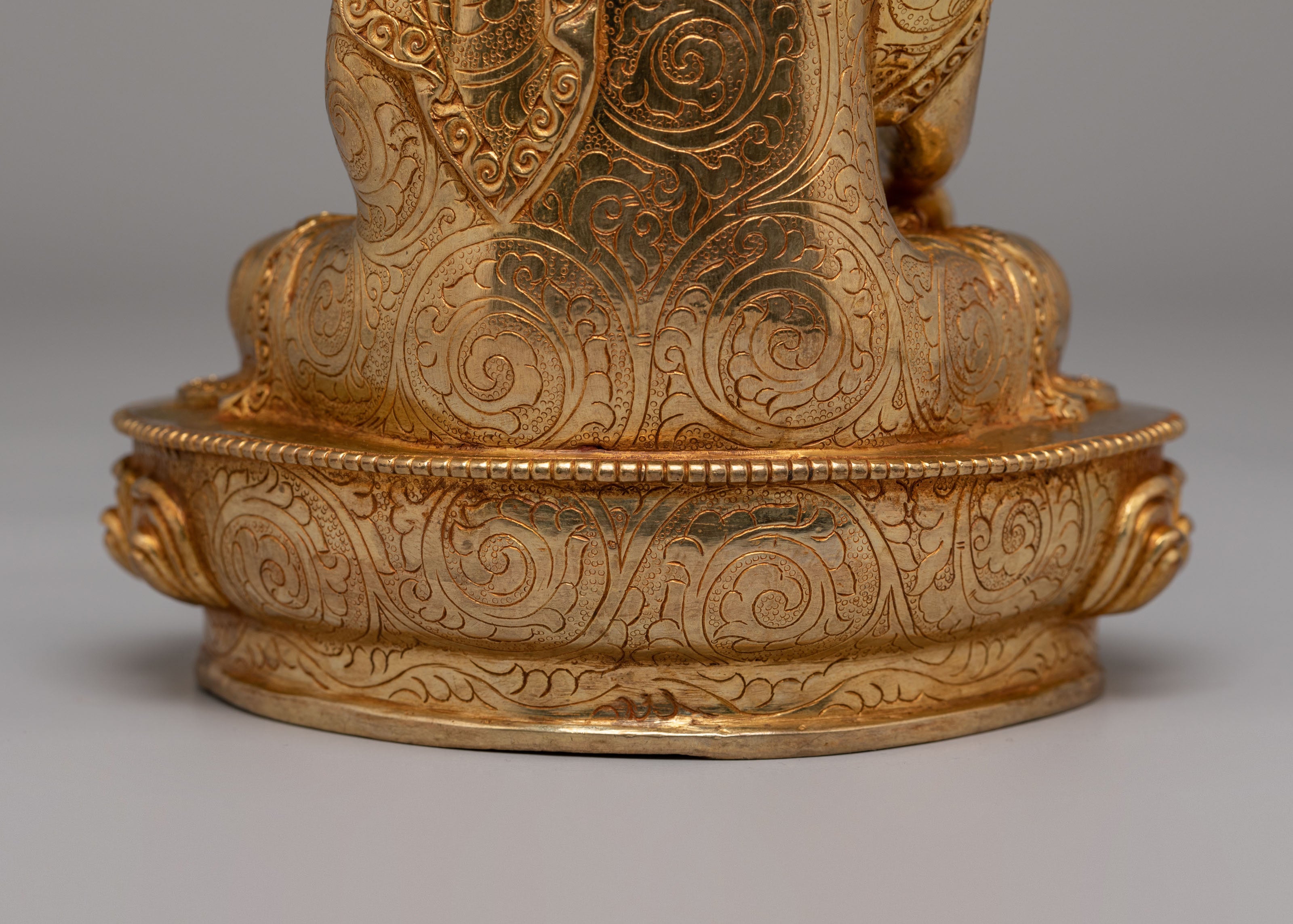 24K Gold Shakyamuni Buddha Statue | Spiritual Home Decor