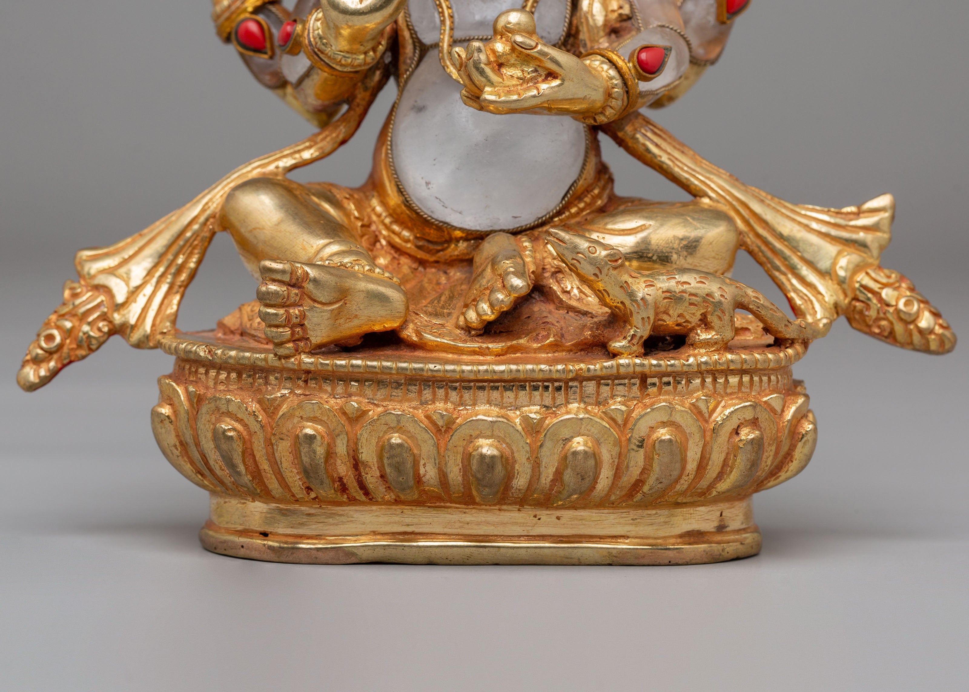 Spiritual Altar Ganesha Statue | Hindu Deity of Wisdom and Prosperity