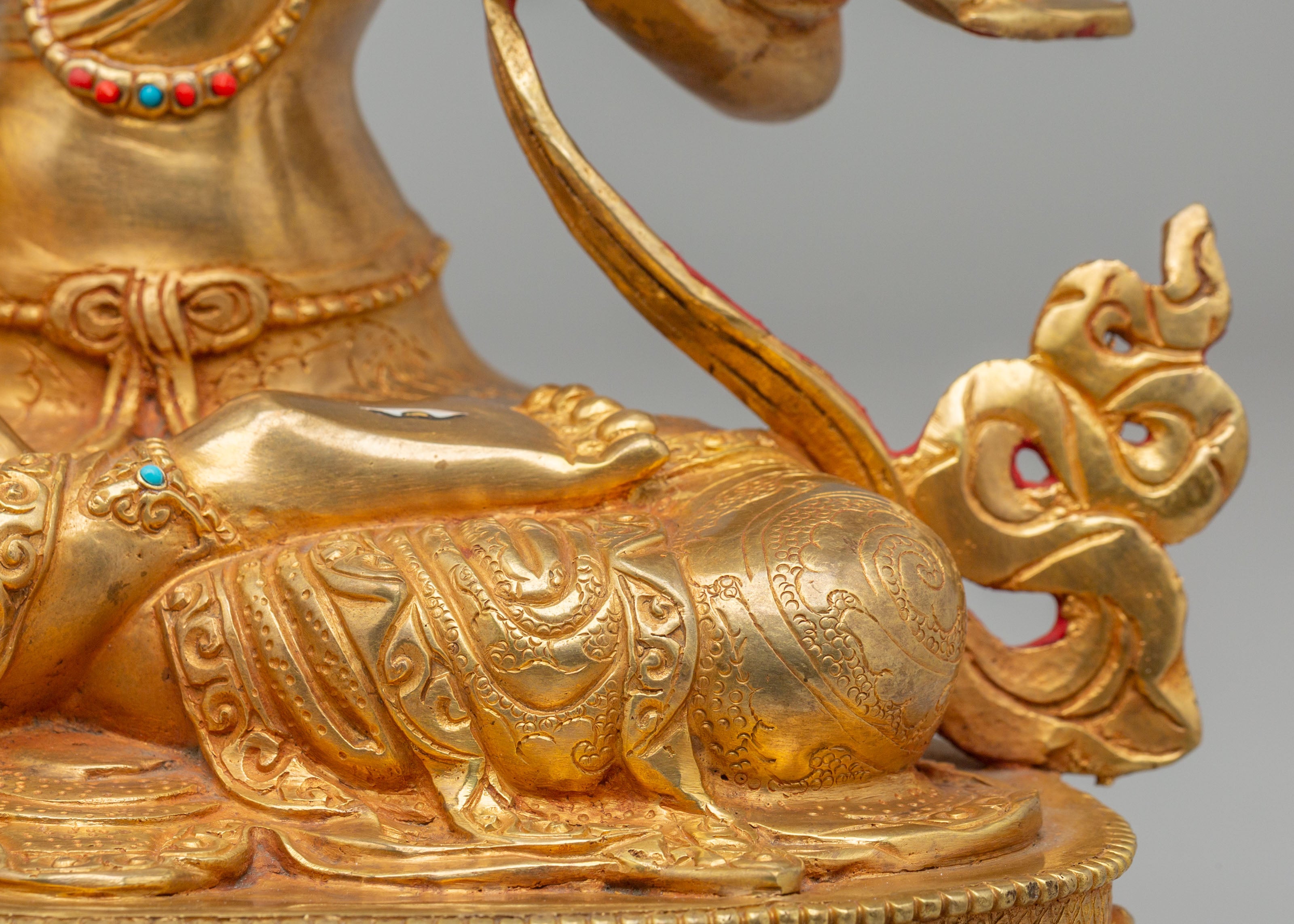 White Tara Longevity Statue | Symbol of Compassion & Healing