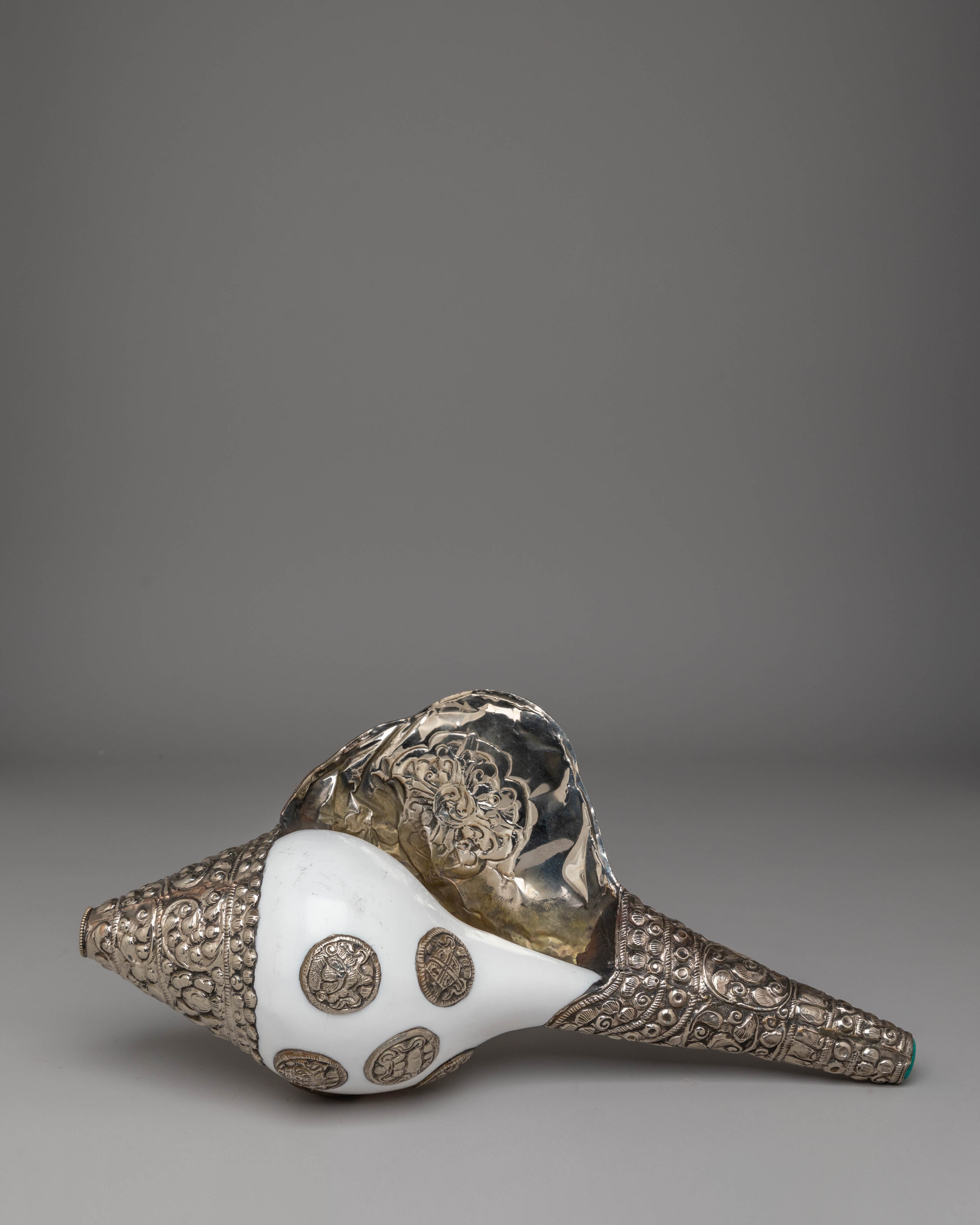 Buddhist Handcrafted Conch | Vajrayana Ritual Instrument