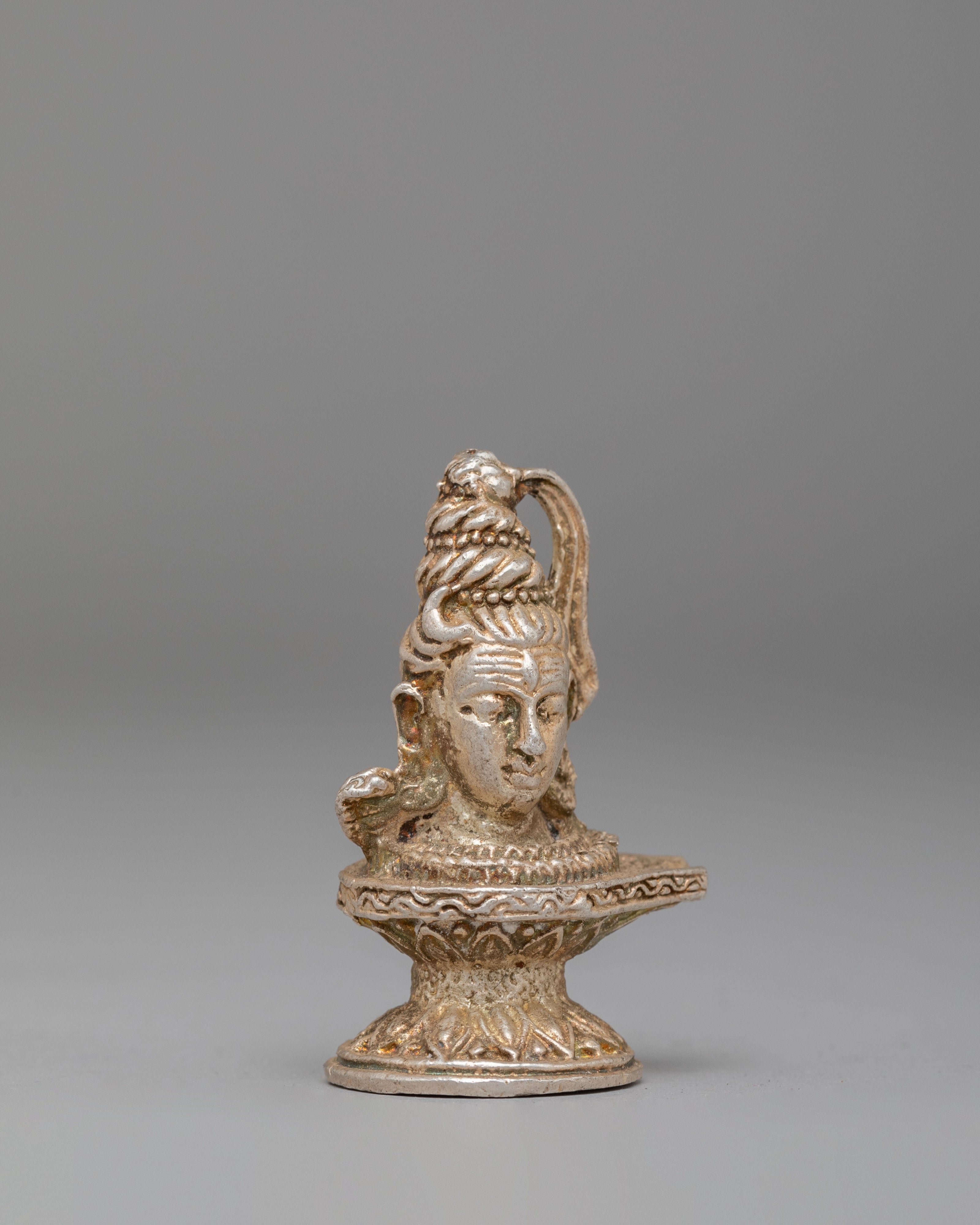 Shiva Linga With Head Design | Sacred Hindu Deity Figurine