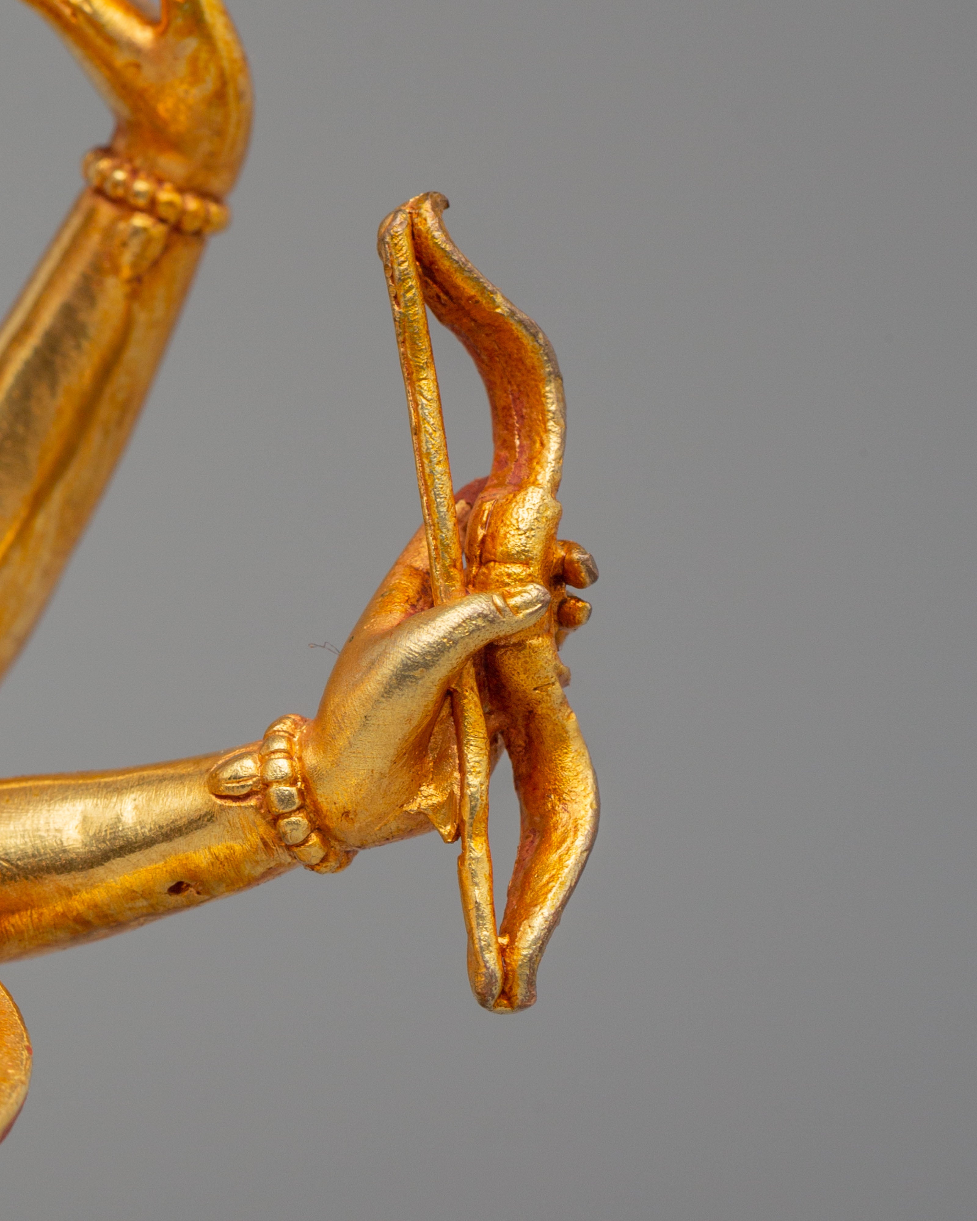 Traditional Buddhist Namgyalma Sculpture | Symbol of Protection and Longevity