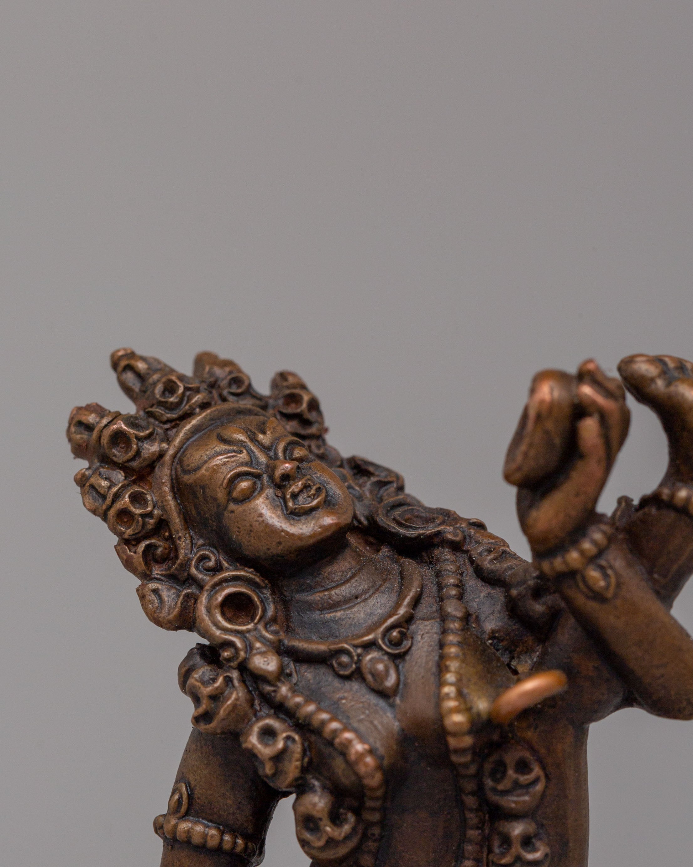 Aaksha Yogini Statue | Handcrafted Spiritual Home Decor