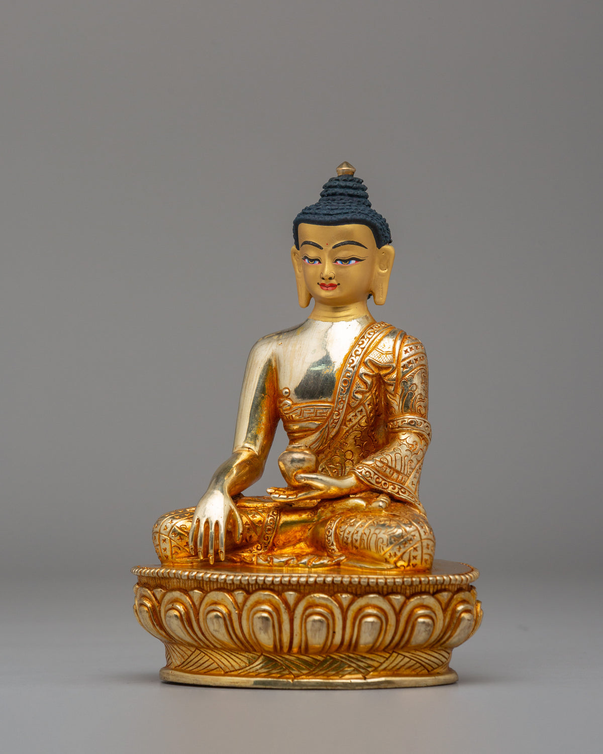 Historical Shakyamuni Buddha Figurine | Traditional Himalayan Artwork