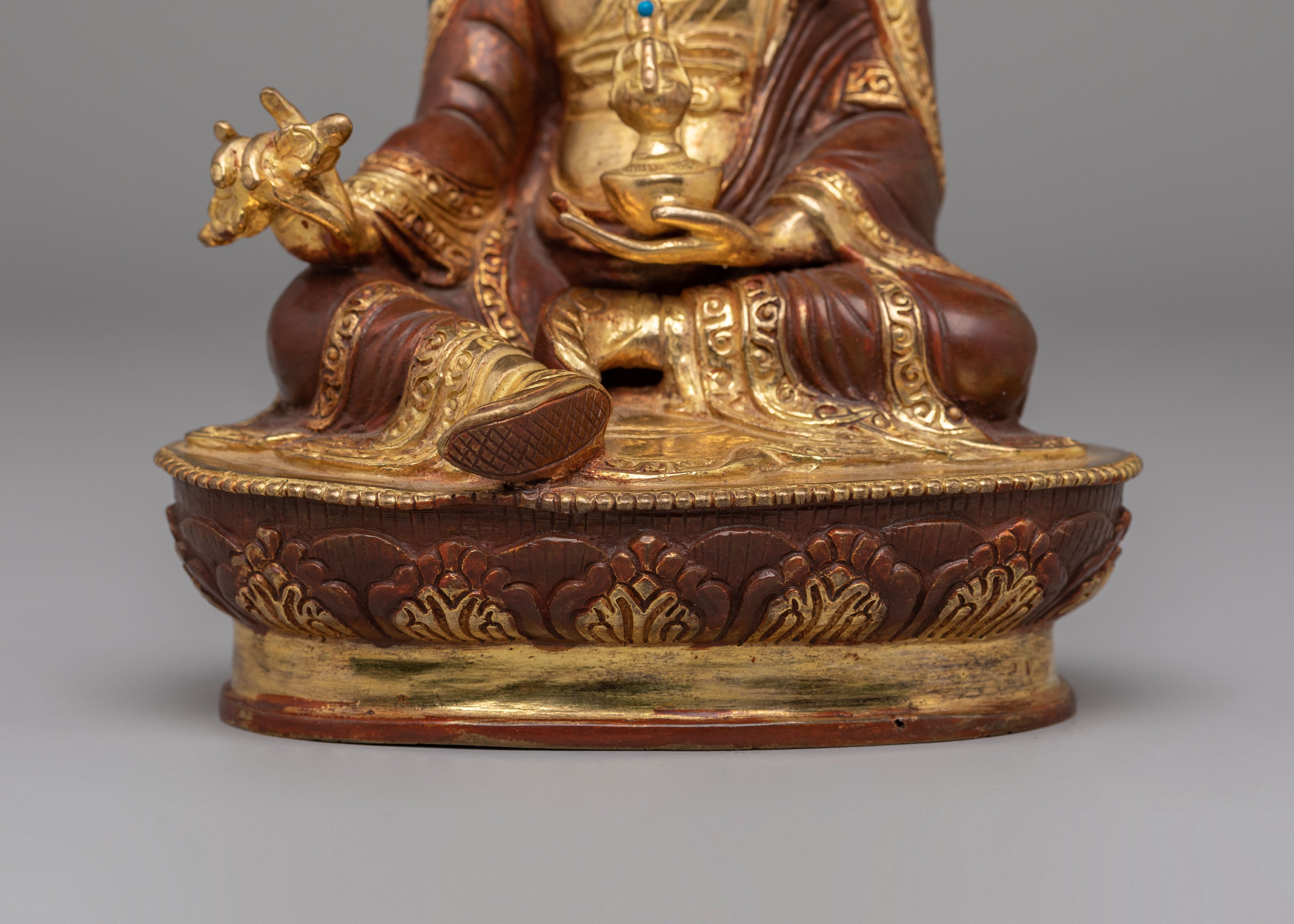 Buddhist Guru Rinpoche Statue | Spiritual Decor for Meditation & Rituals