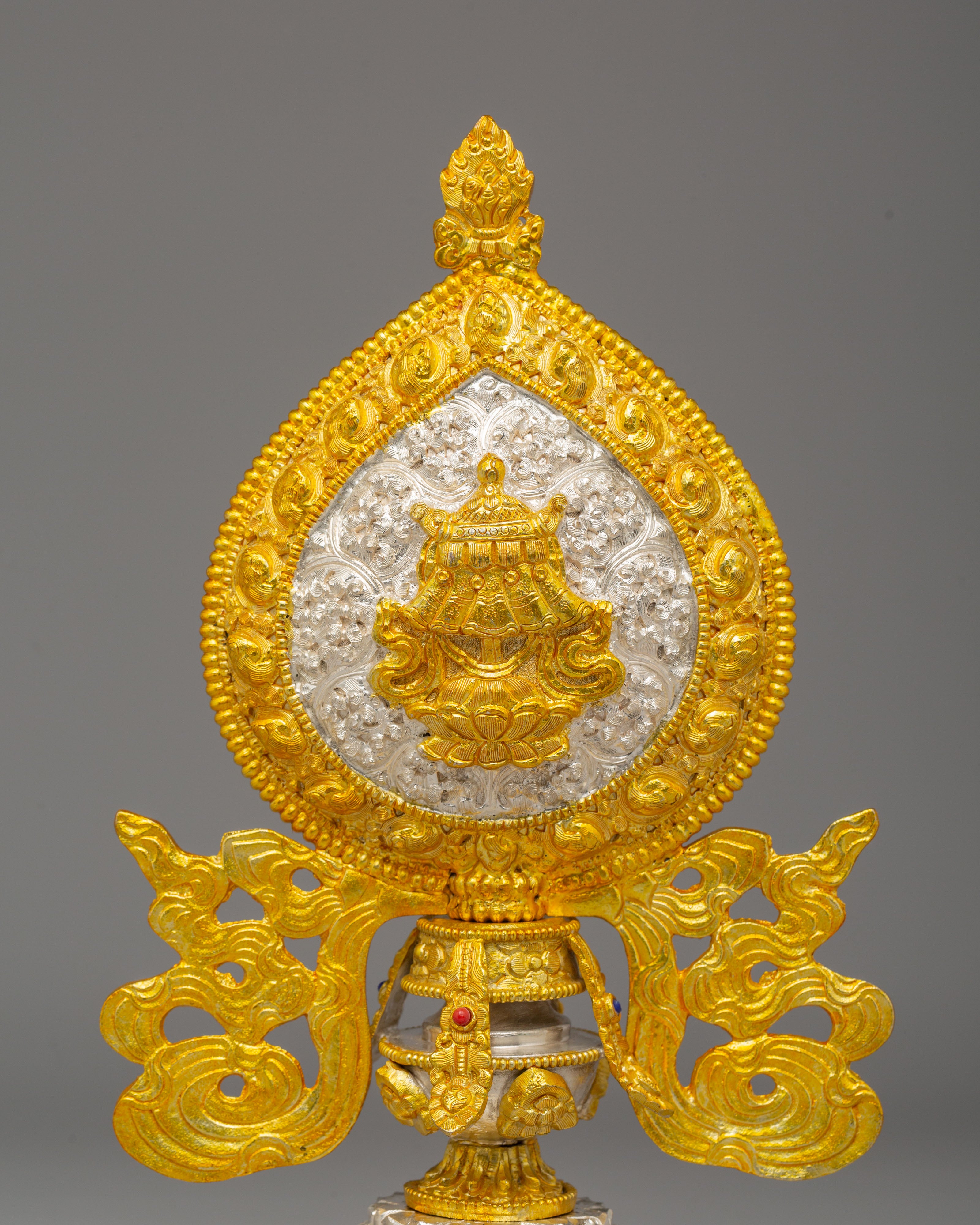 Tibetan Altar Eight Auspicious Symbols | Tibetan Buddhist Ritual Tools