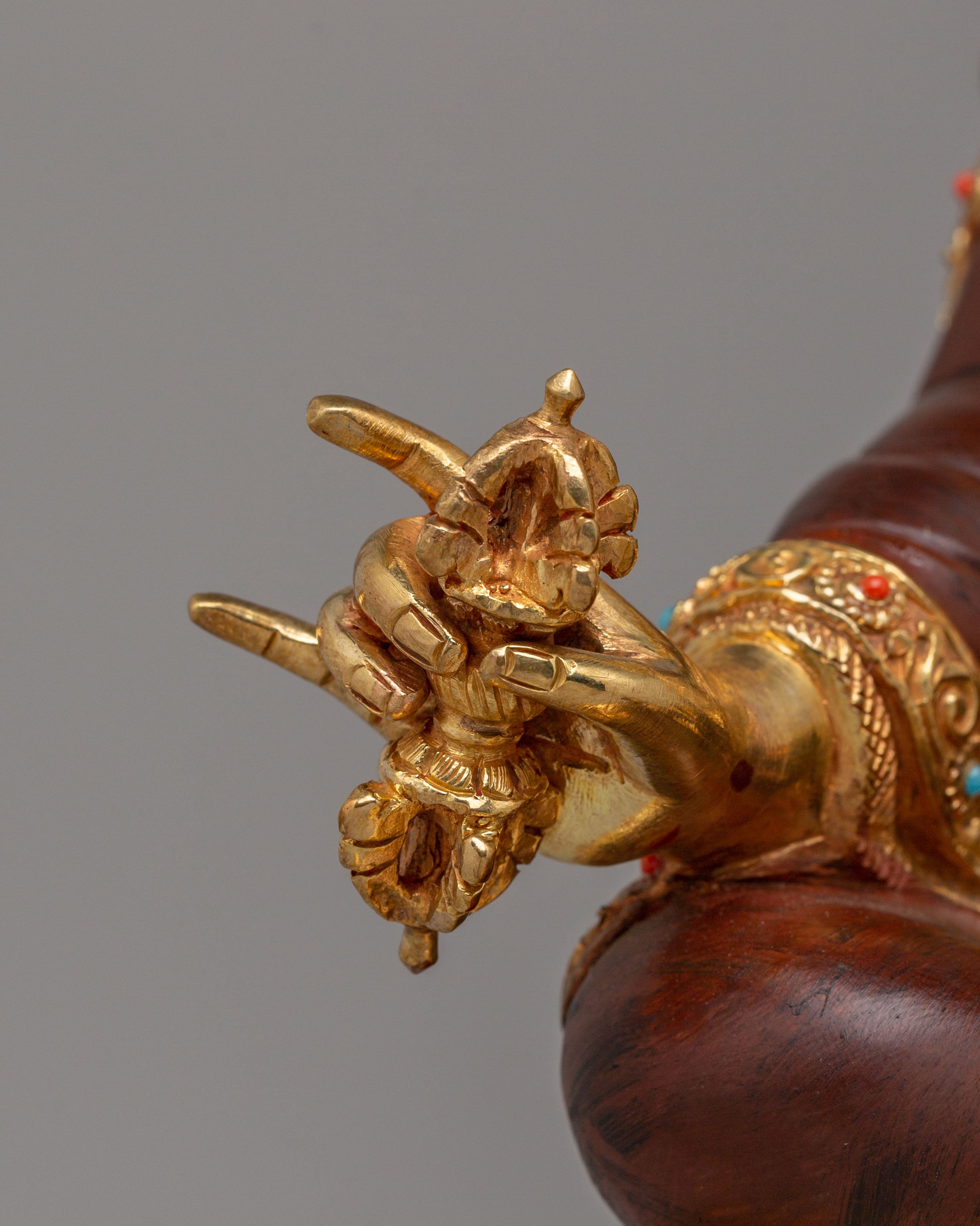 Traditional Guru Padmasambhava Statue | A Sacred Tibetan Masterpiece