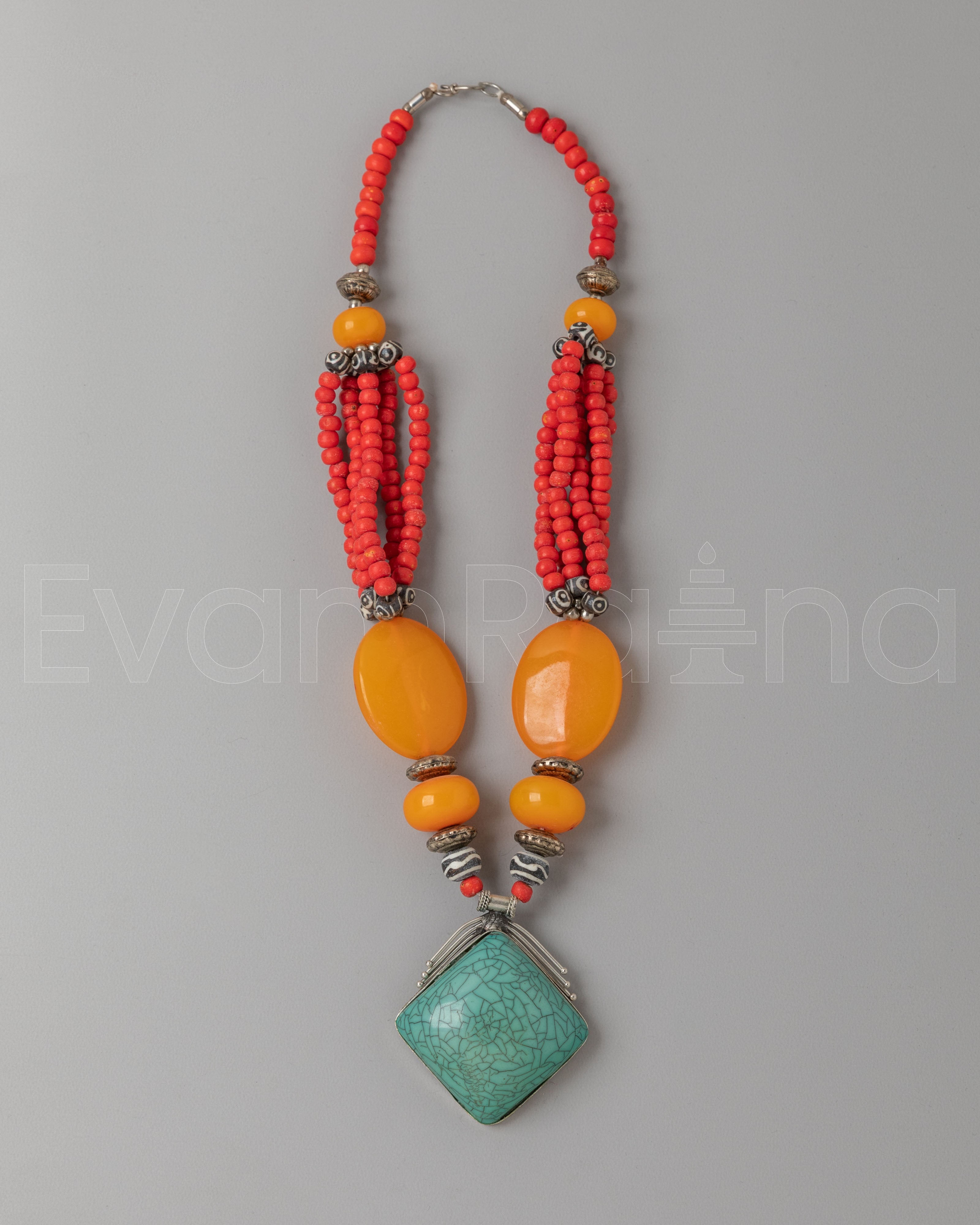 Traditional Beads Necklace 