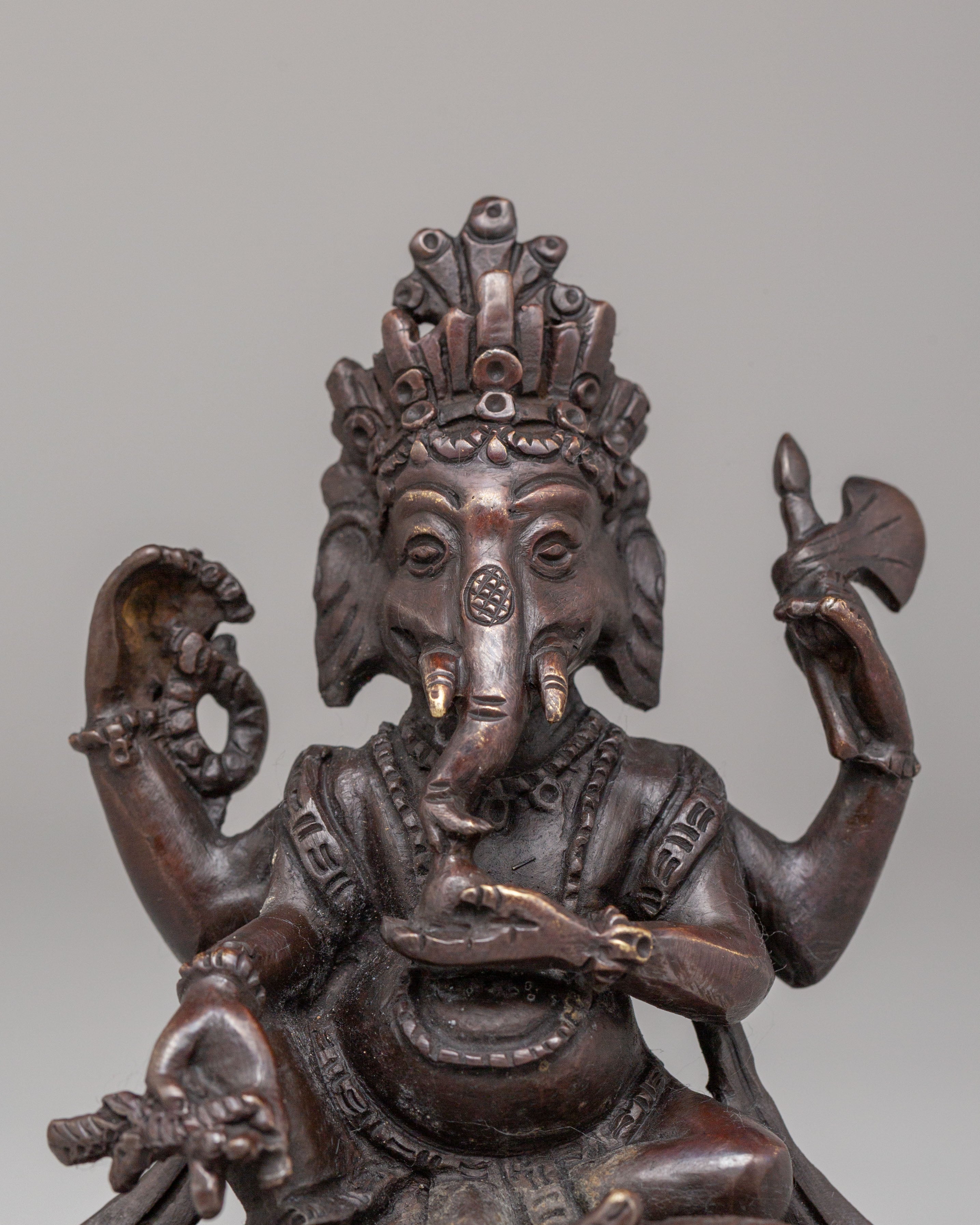 Spiritual Ganesh Deity Statue | Oxidized Copper Ganesha Idol for Meditation