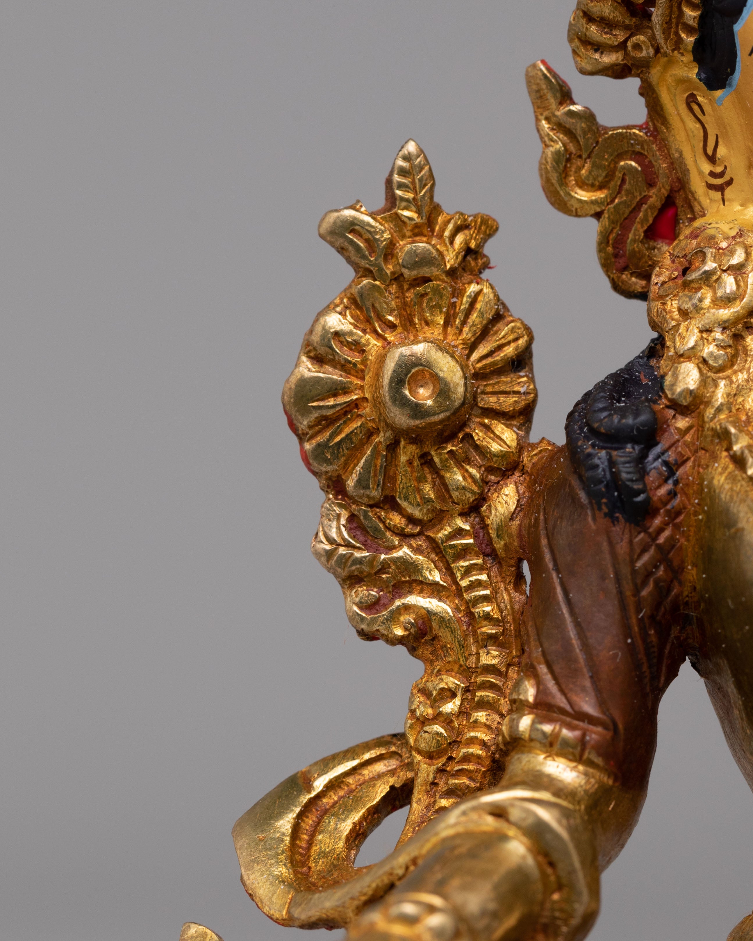 Healing Goddess Green Tara Statue | Embrace Divine Compassion and Protection