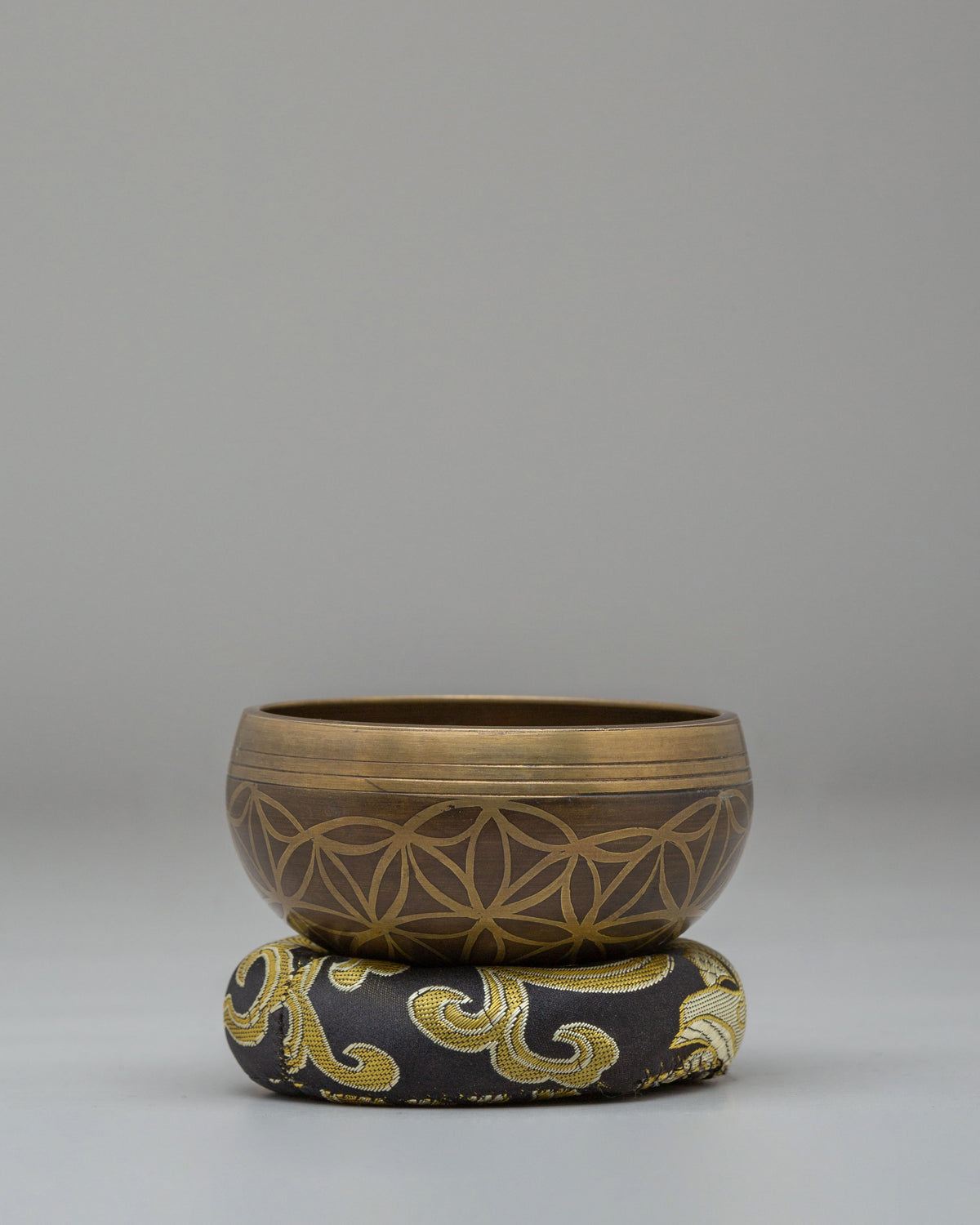 Himalayan Bronze Singing Bowl | Chakra Healing Sound Bowl