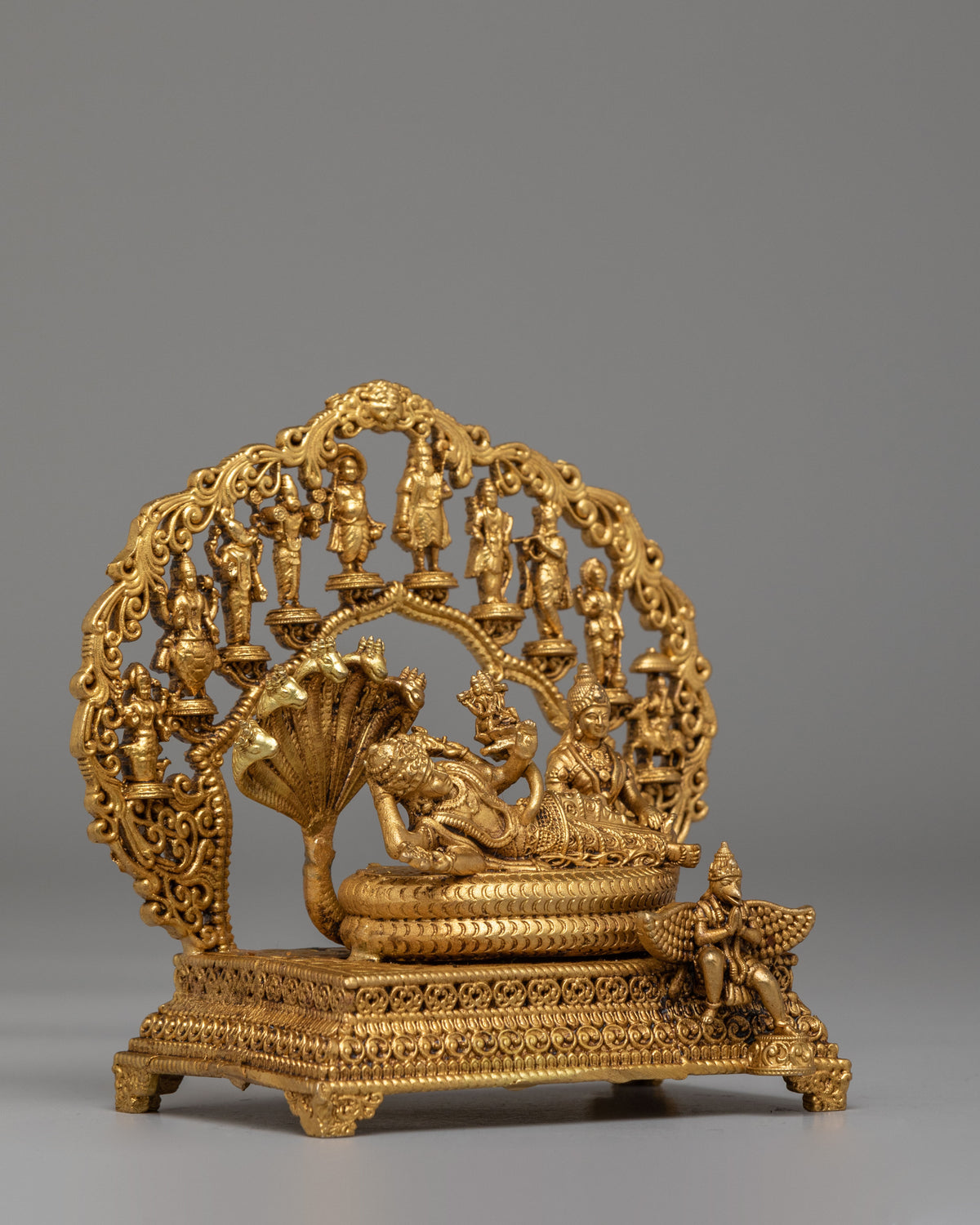 Traditional Bishnu Statue | Handcrafted Himalayan Artwork