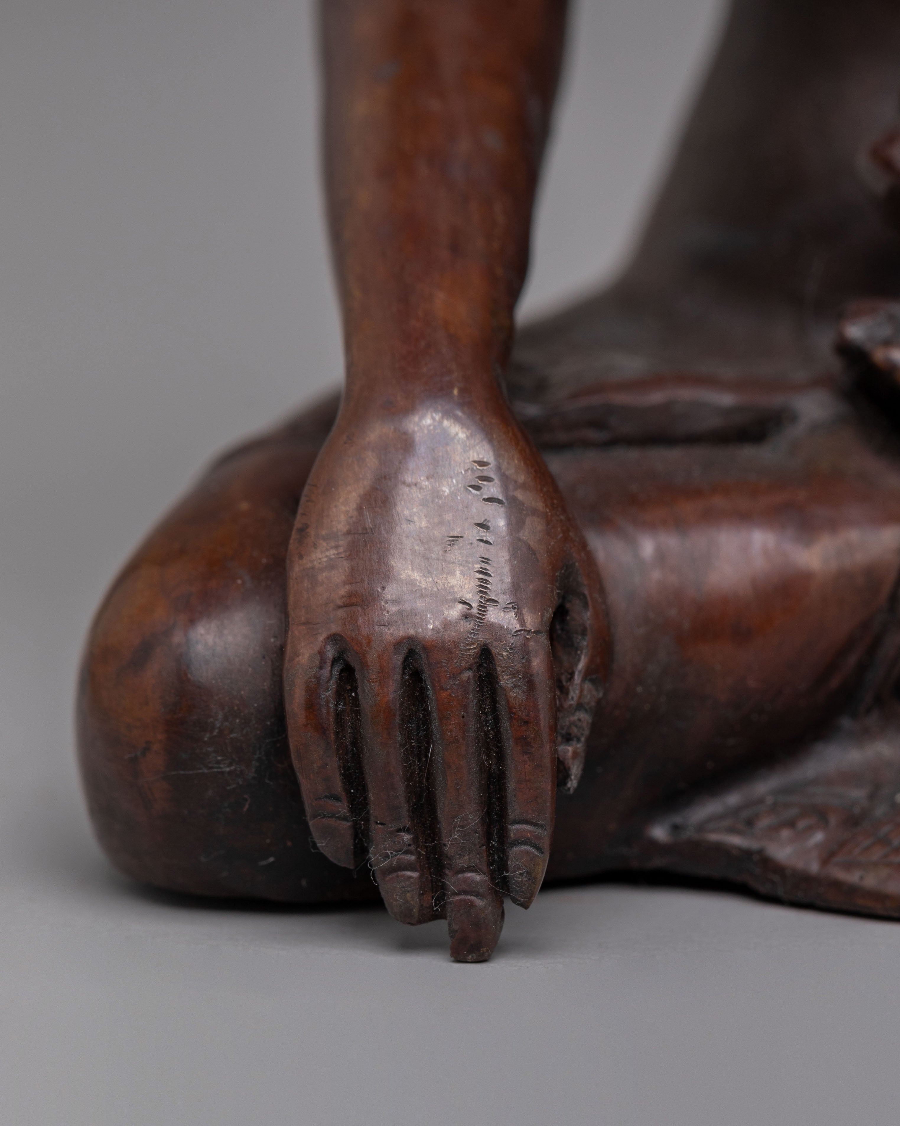 Shakyamuni Buddha Enlightenment Statue | Handcrafted Oxidized Copper Artwork