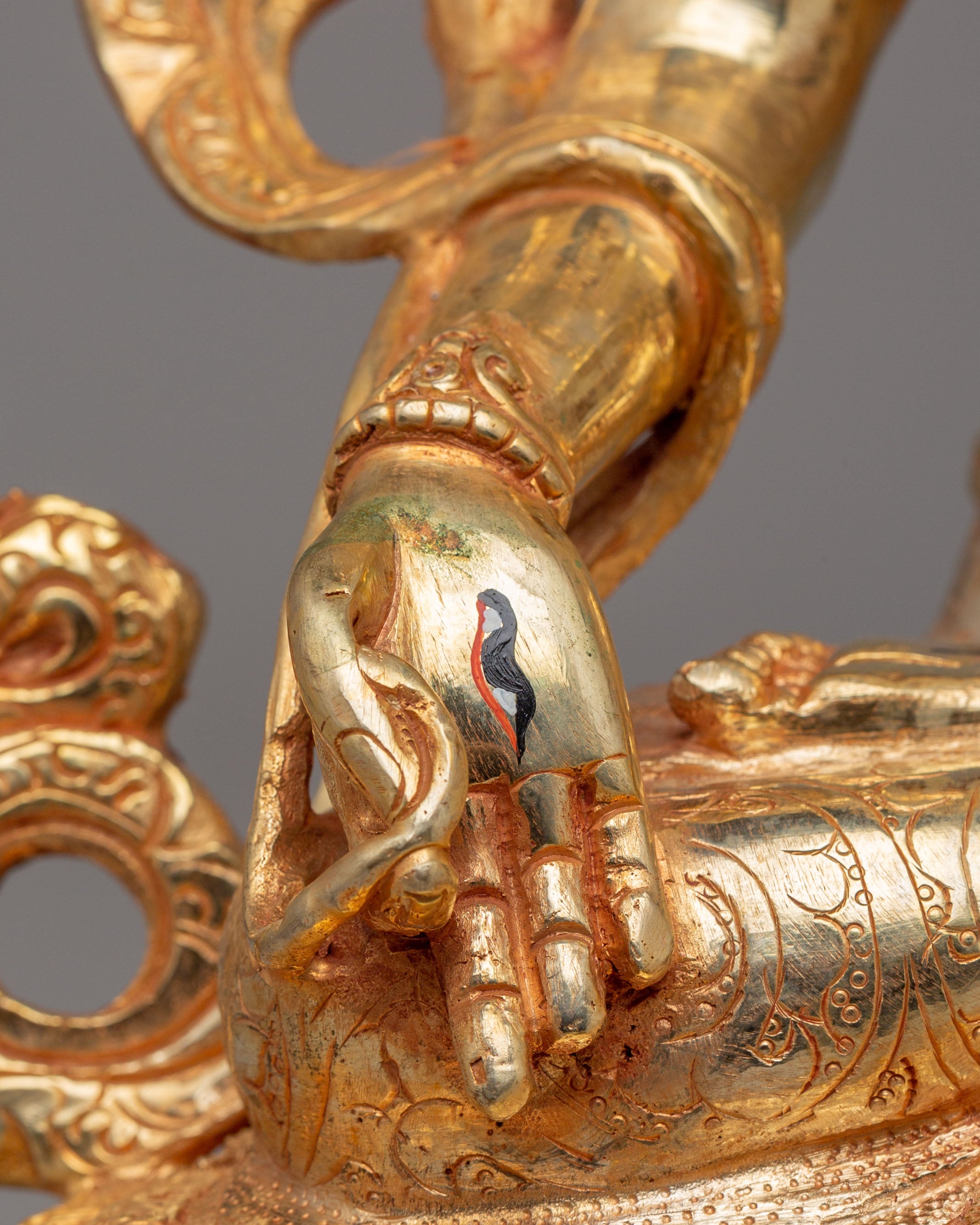 Traditional White Tara Sculpture | A Symbol of Healing and Compassion