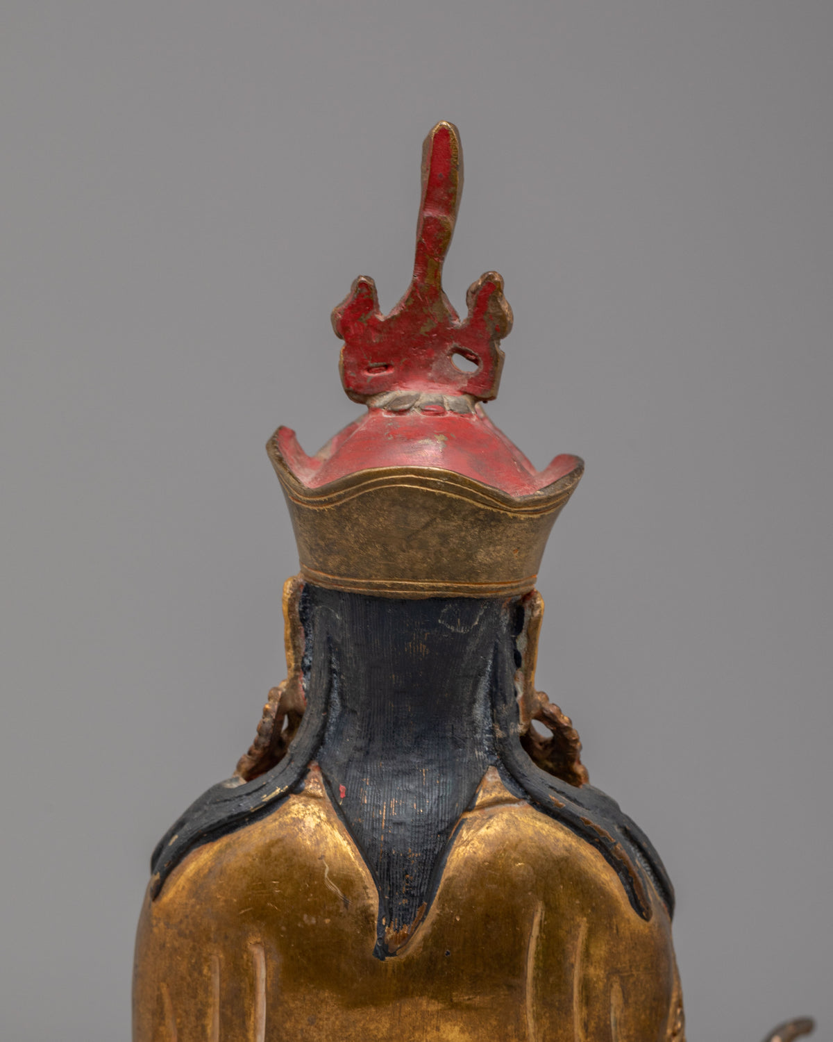 Buddhist Guru Rinpoche Sculpture | Symbol of Wisdom and Compassion