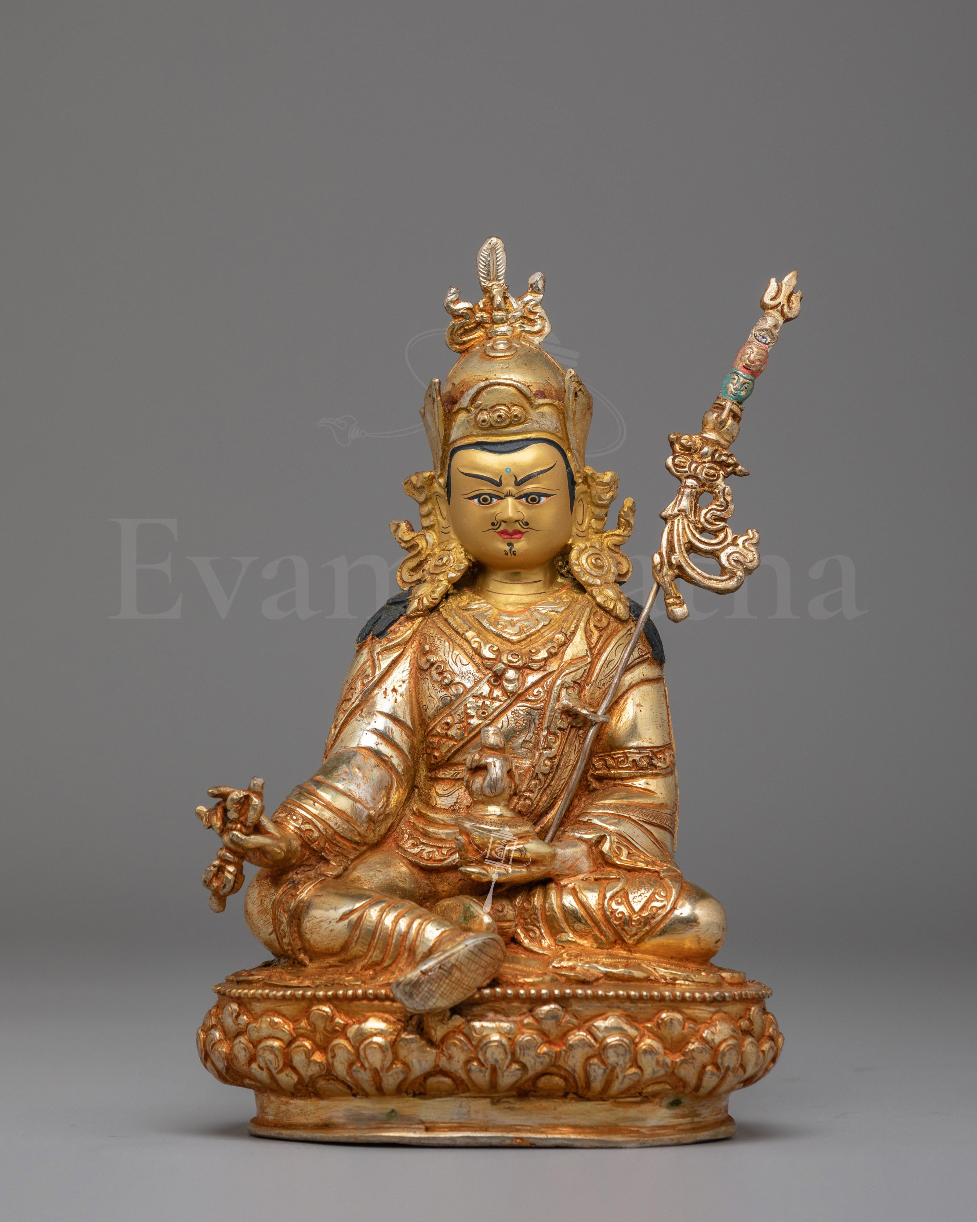Traditional Buddhist Guru Rinpoche Sculpture 