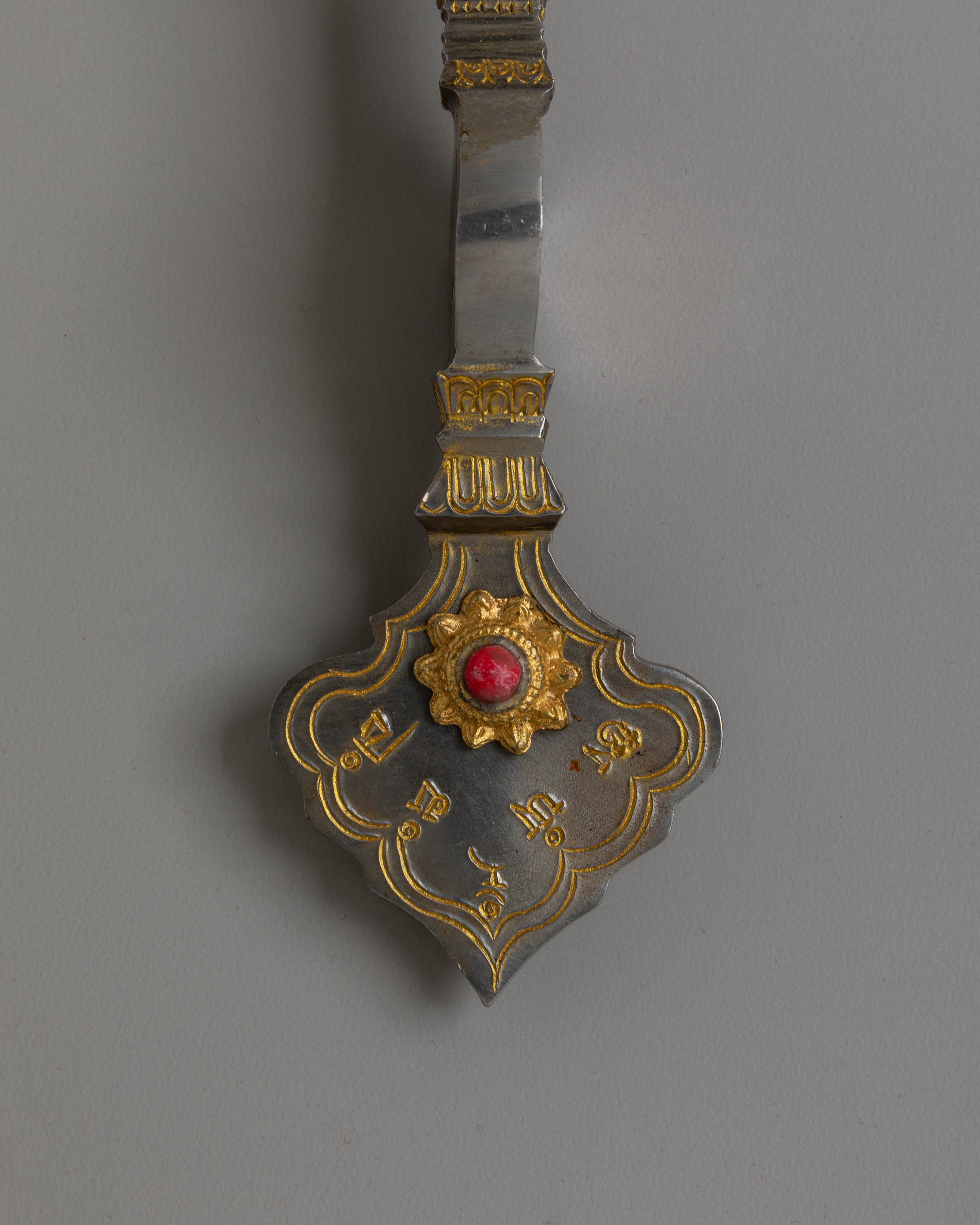 Handmade Tibetan Richen Daru Set