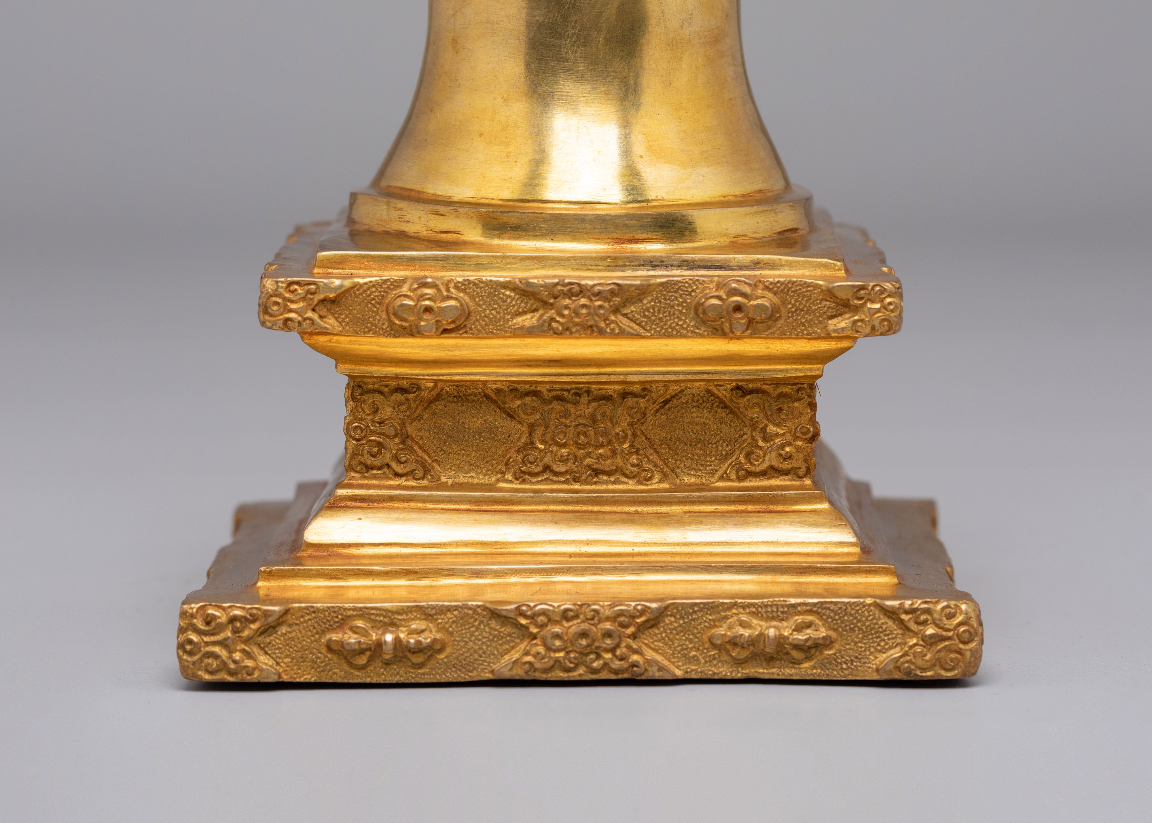 Tibetan Altar Parinirvana Stupa | Symbol of Enlightenment