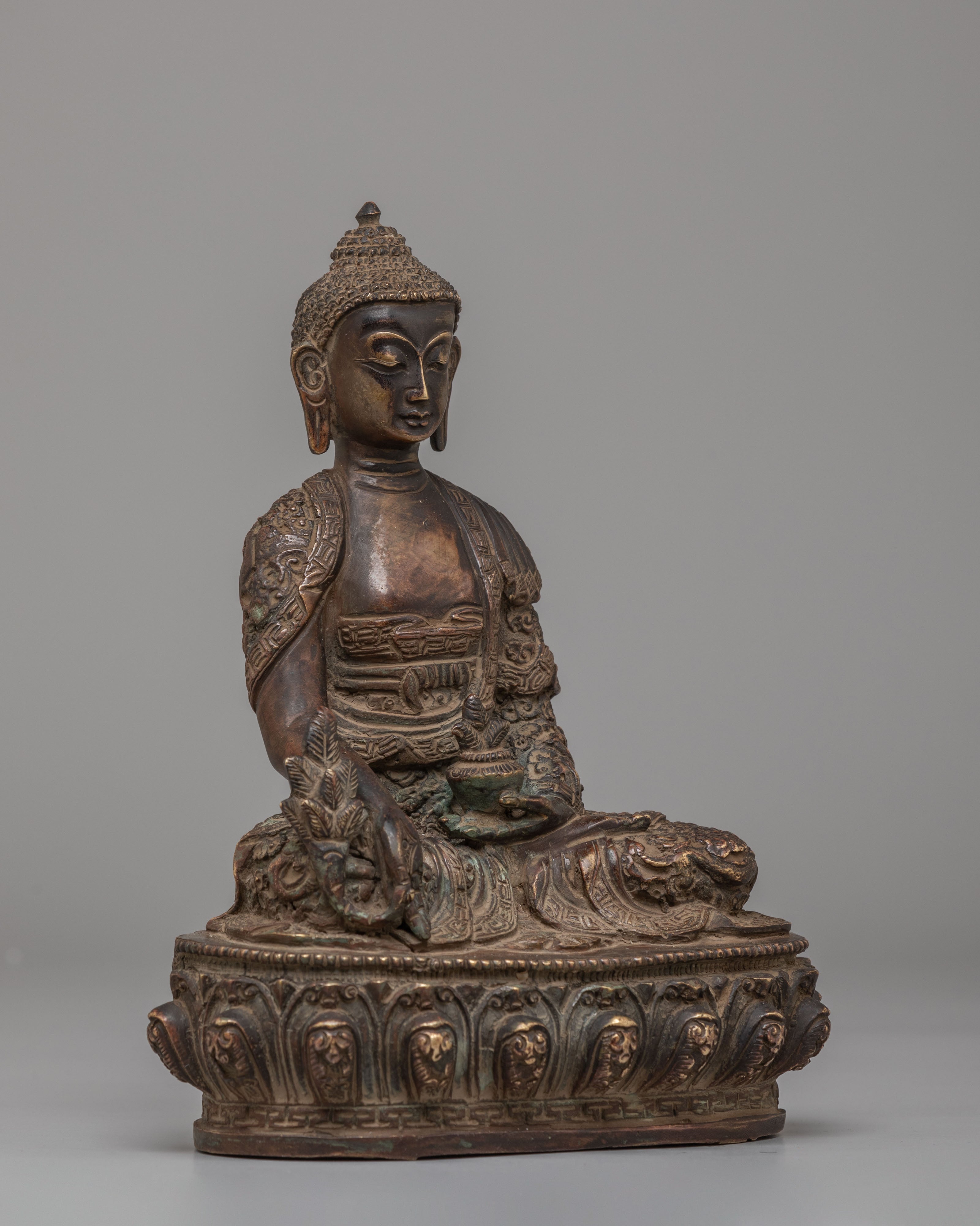 Tibetan Medicine Buddha Sculpture | Symbol of Healing