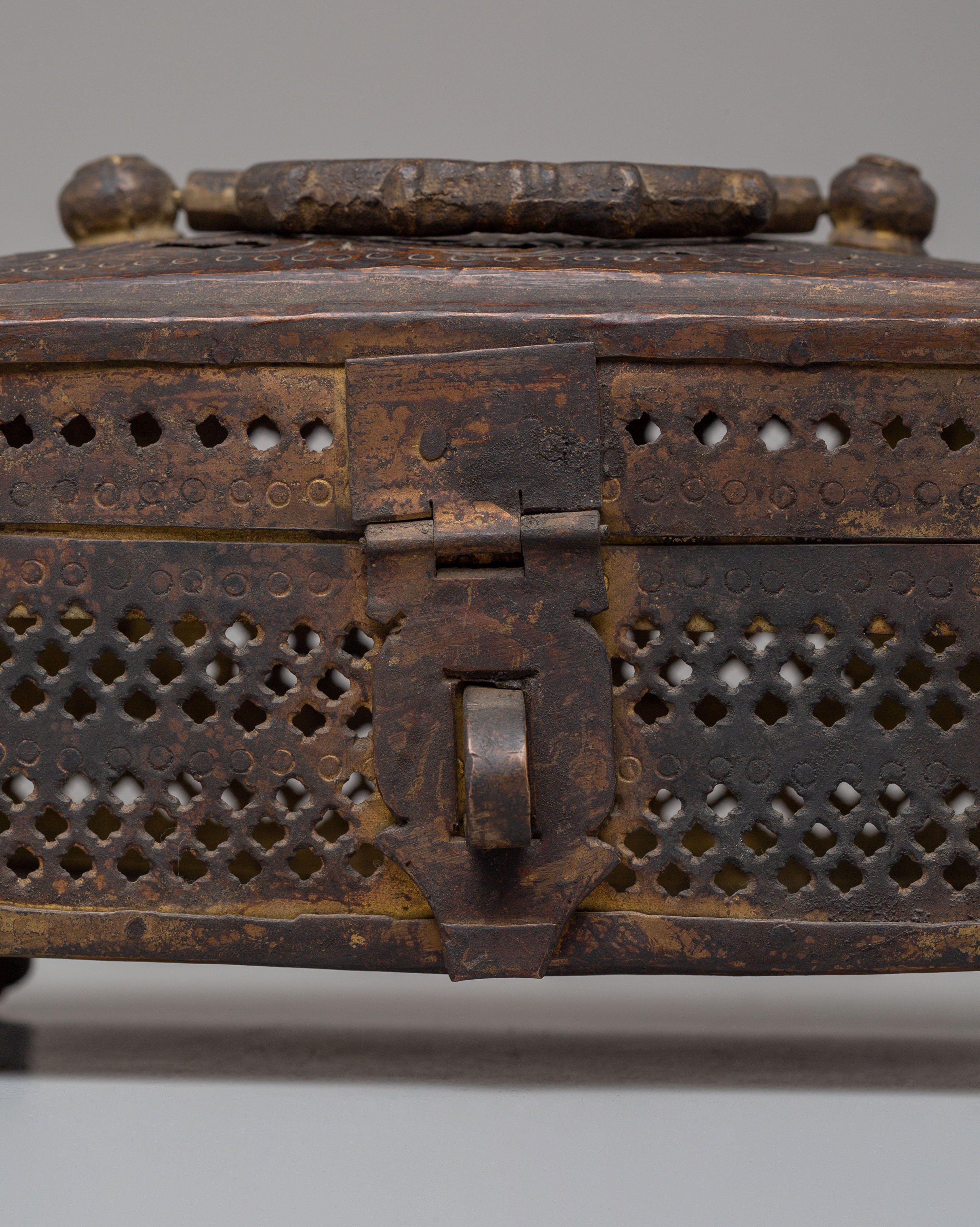 Handmade Antique Finish Box | Decorative Jewelry Holder