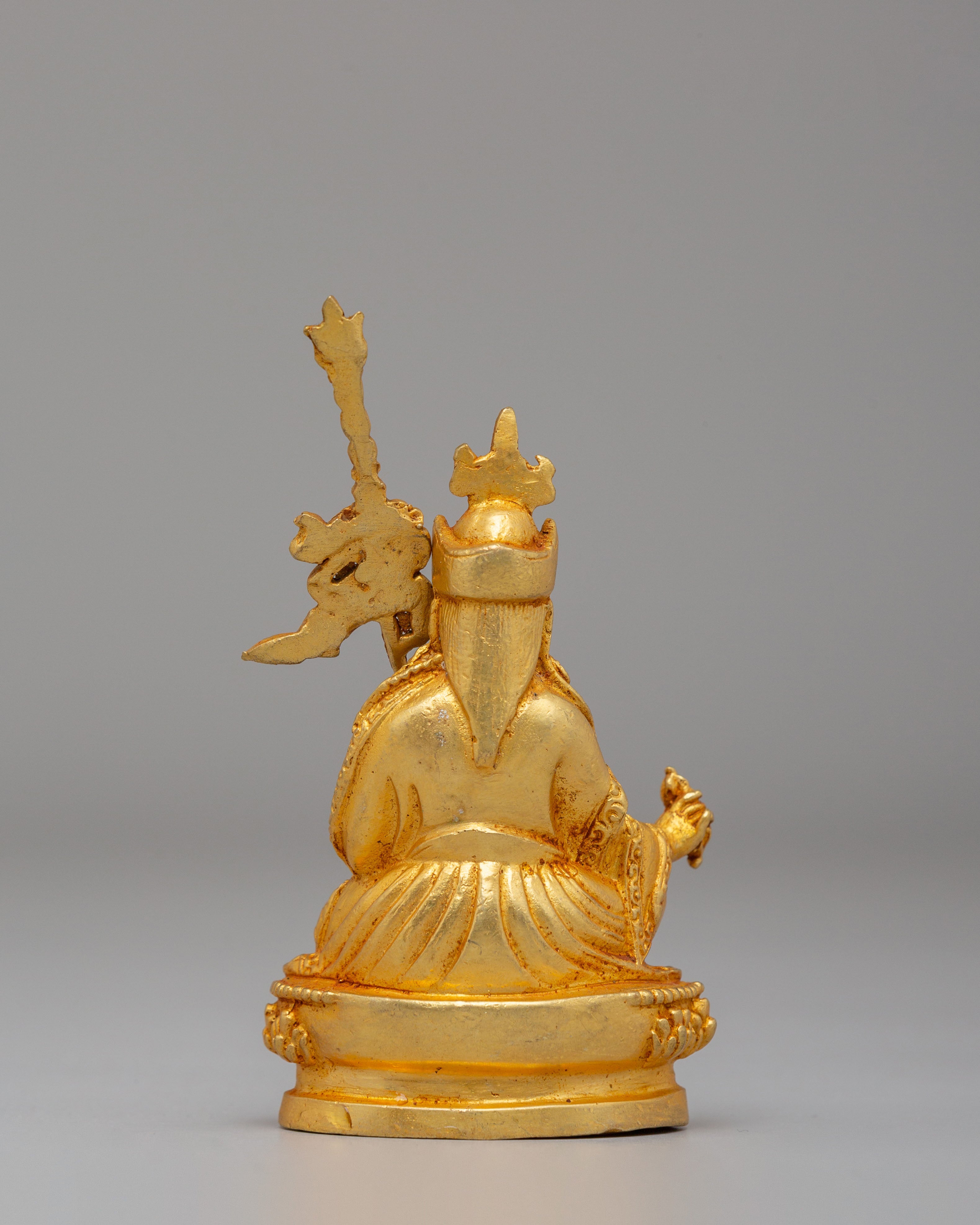 Traditional Altar Guru Rinpoche Statue | Sacred Buddhist Decor