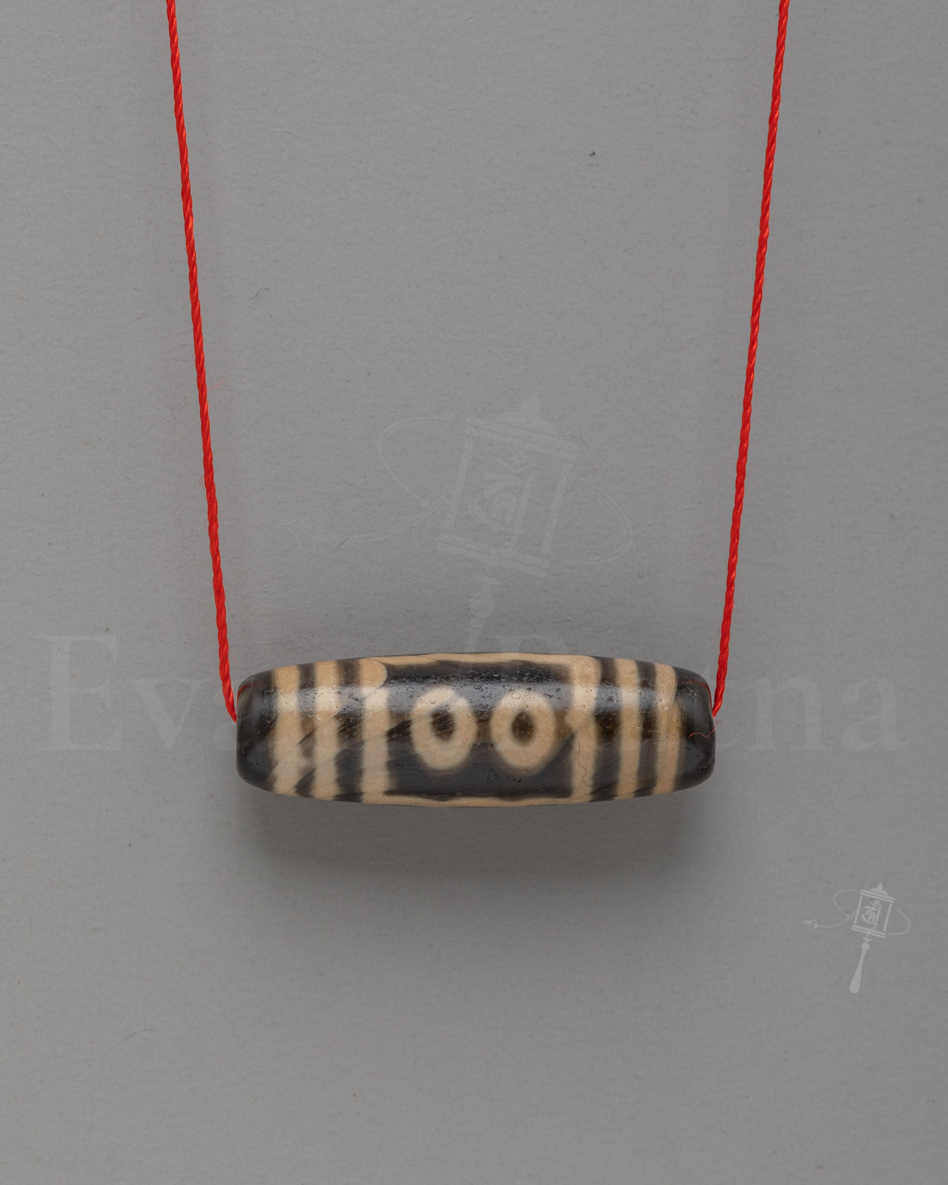Traditional Buddhist Beads Locket | Agate Dzi Beads Spiritual Jewelry