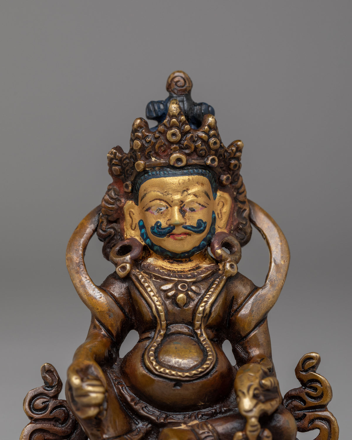 Dzambhala Meditation Wealth Deity Statue | Spiritual Decor for Prosperity