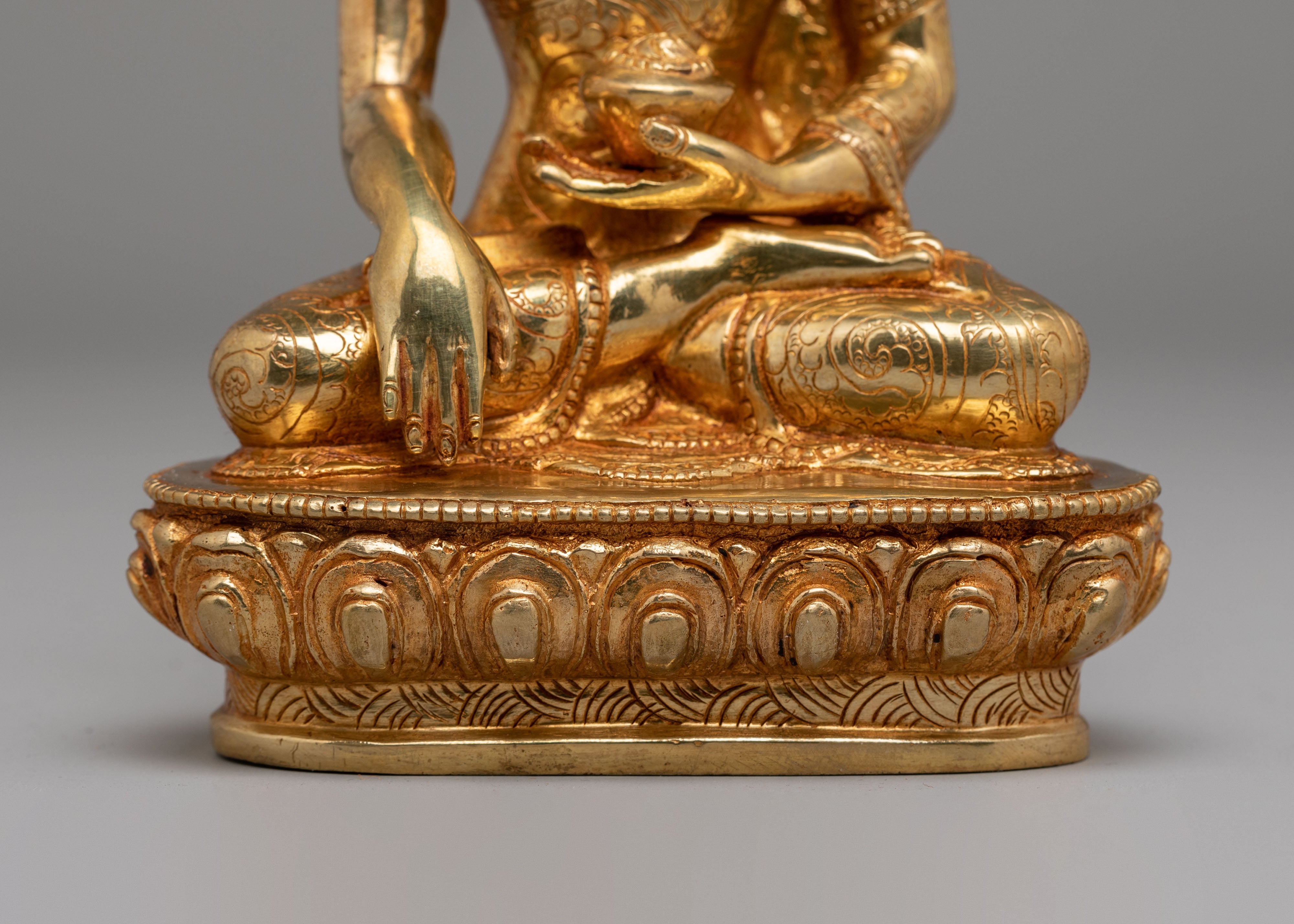 Himalayan Medicine Buddha Sculpture | Symbol of Healing and Peace