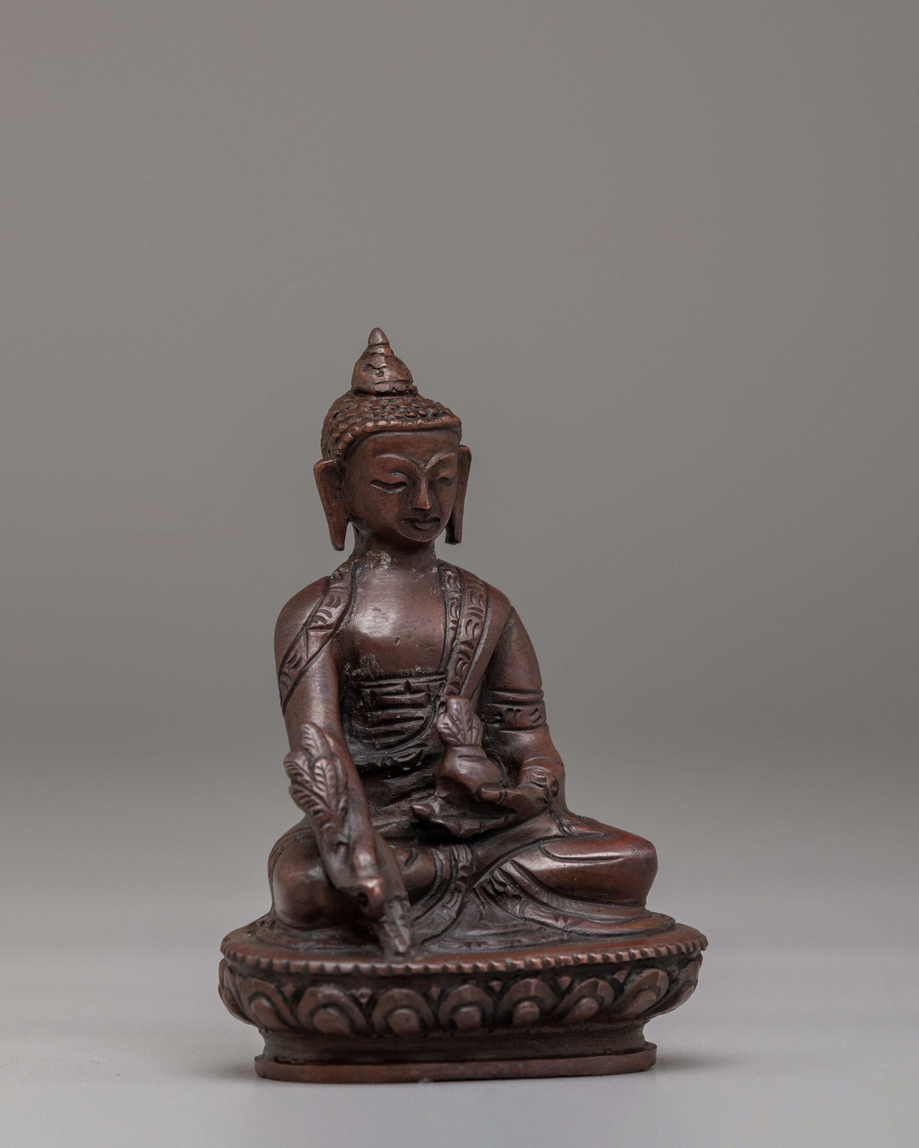 Handcrafted Medicine Buddha Buddhist Statue | Tibetan Healing Deity Sculpture