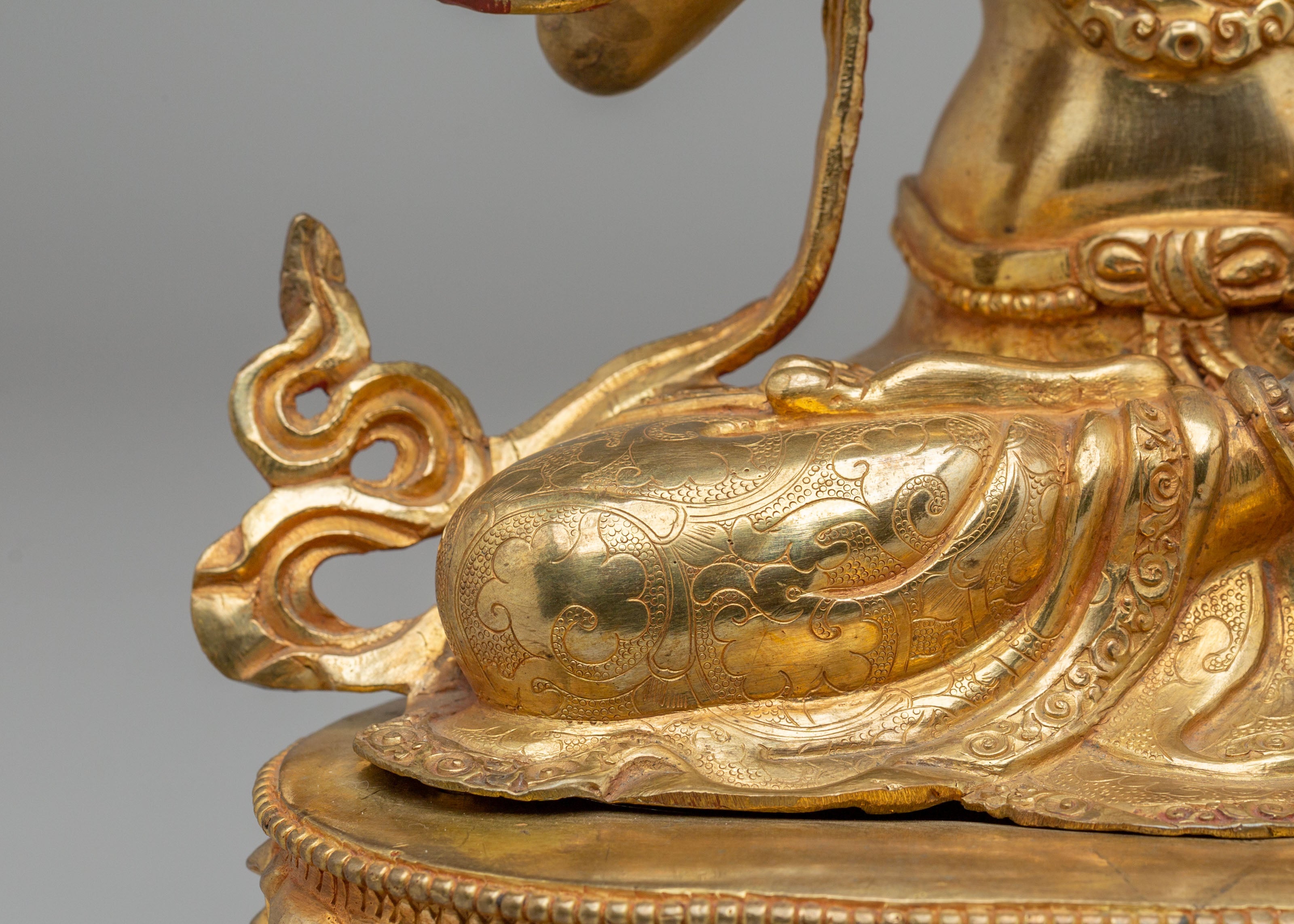 24K  Vajrasattva Buddhist Sculpture | A Symbol of Purification and Enlightenment