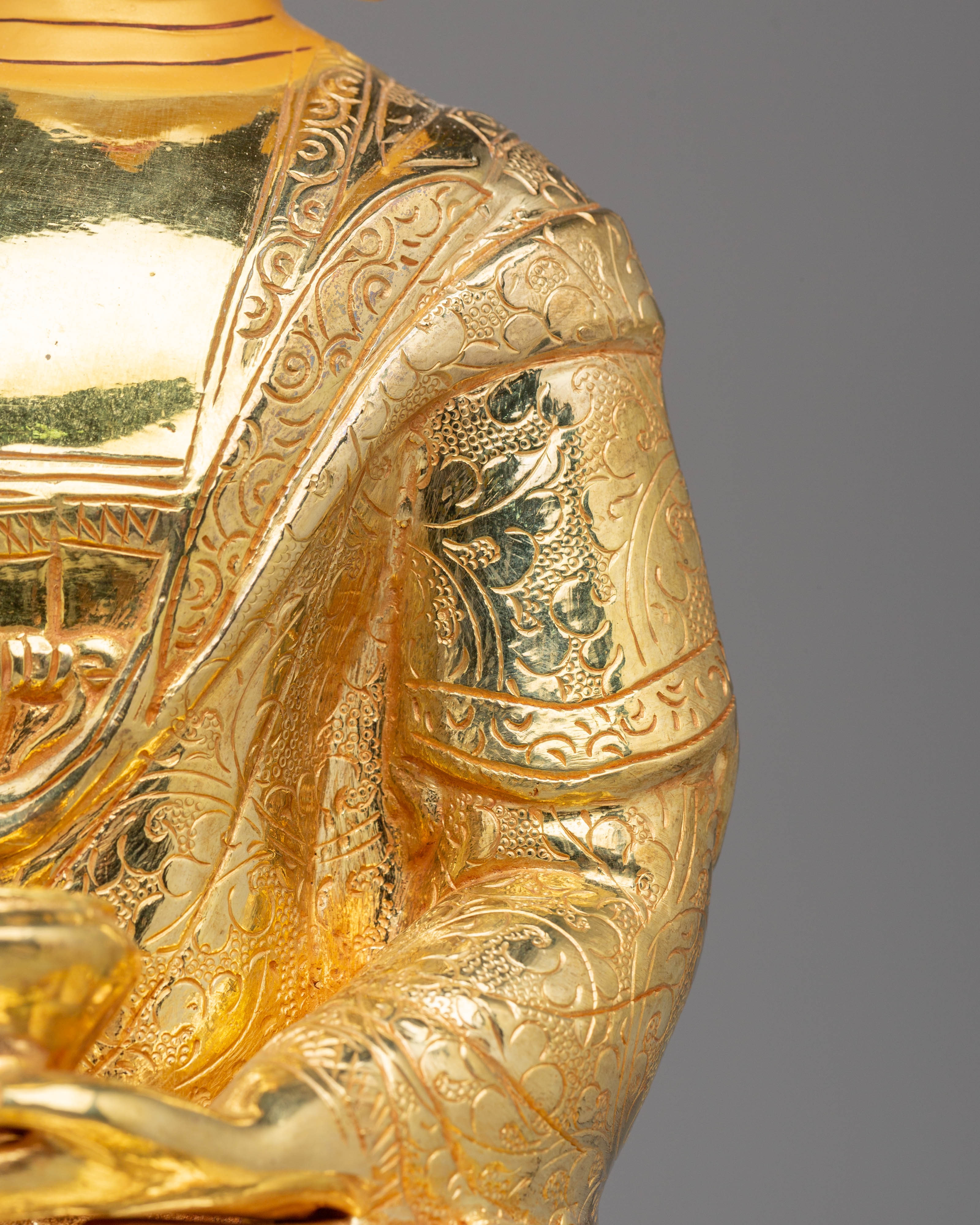 Handmade Golden Shakyamuni Buddha Statue