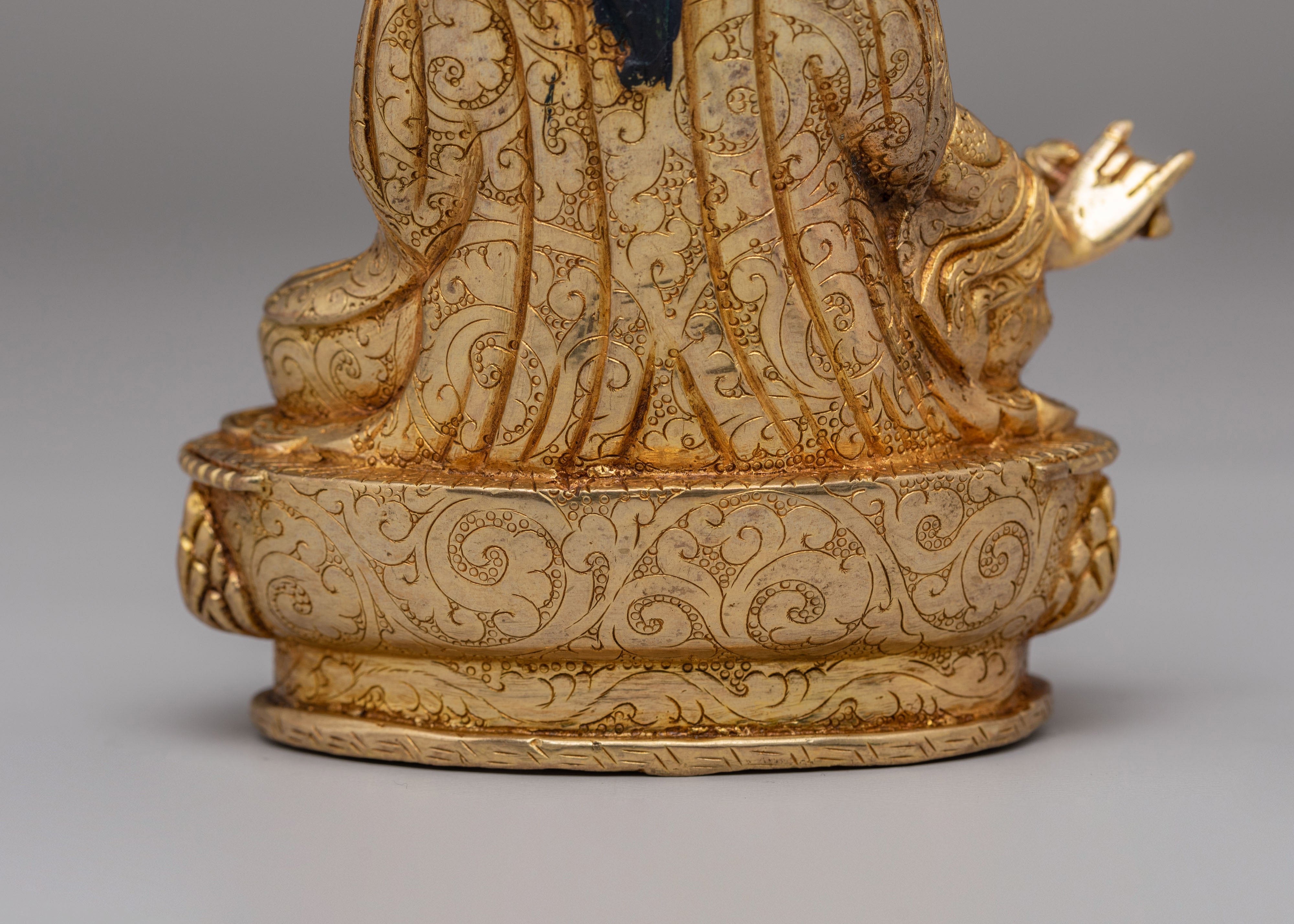 Spiritual Guru Rinpoche Statue | Padmasambhava Tibetan Deity