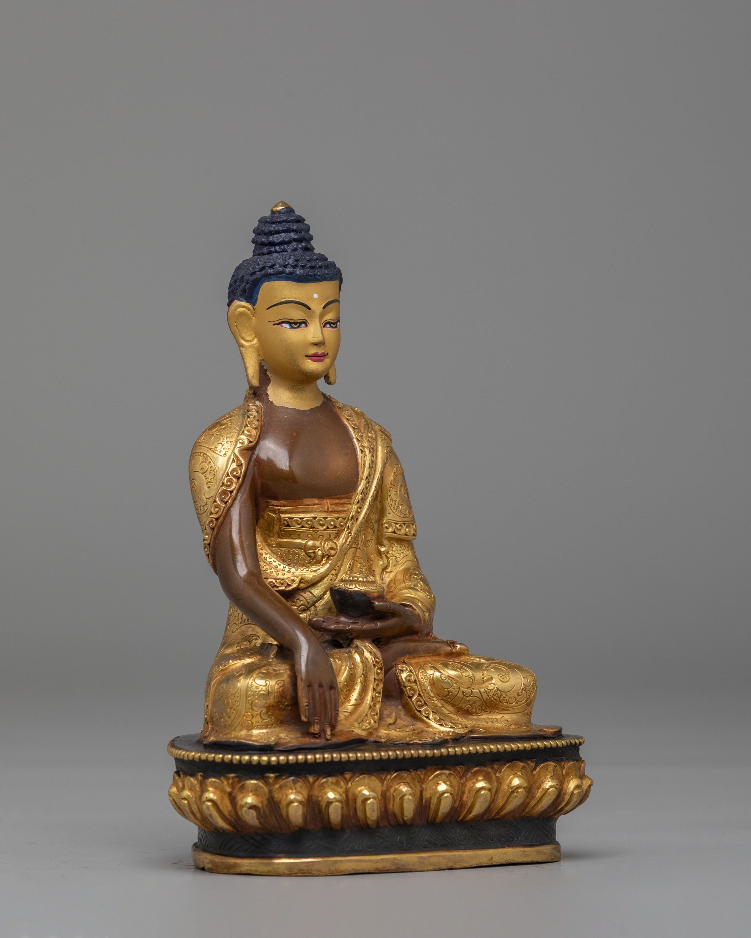 Handmade Altar Shakyamuni Buddha Statue | Oxidized Copper Body