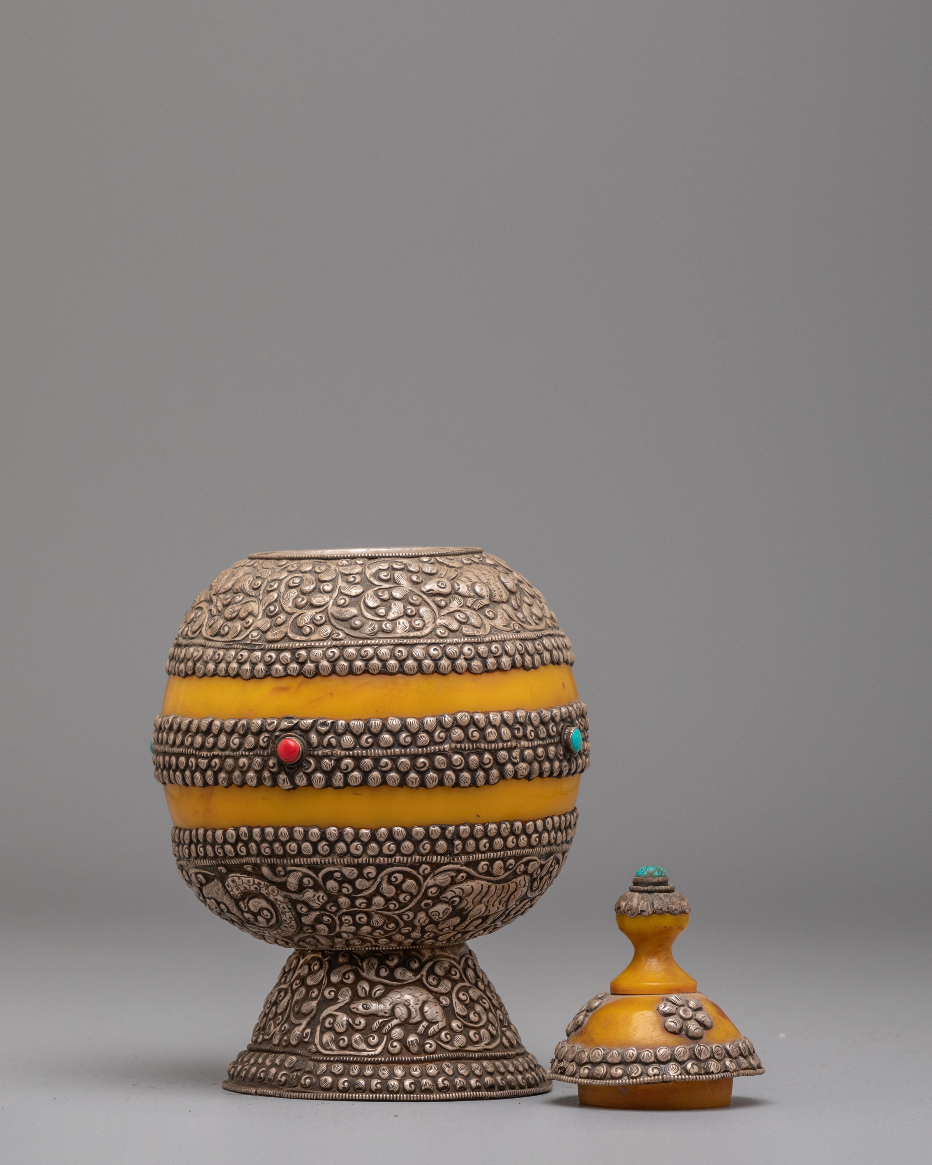 Decorative Traditional Rice Pot | Handcrafted Ritual Offering Pot