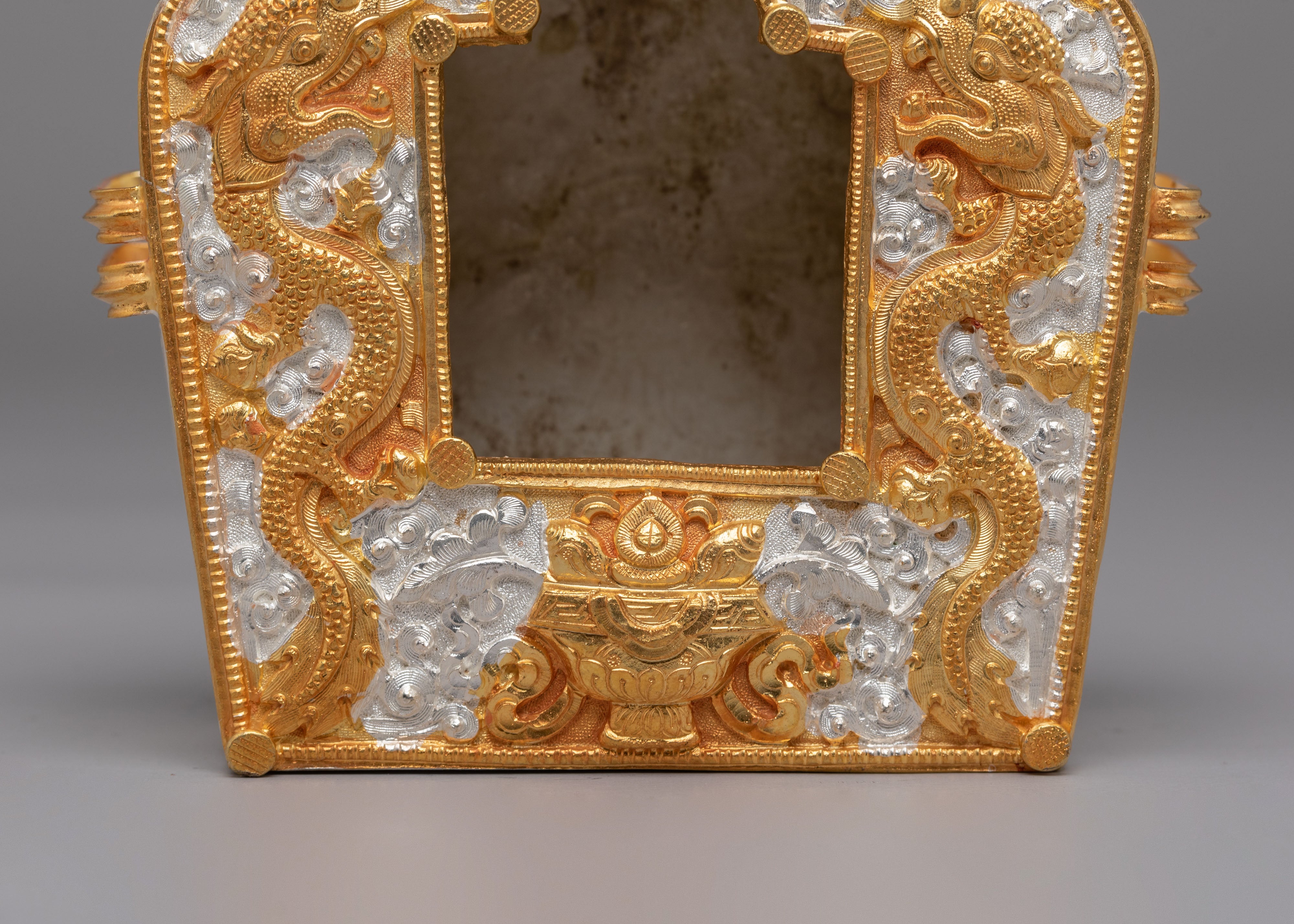 Buddhist Prayer Ghau Amulet Box | Dragon and Offering Motifs