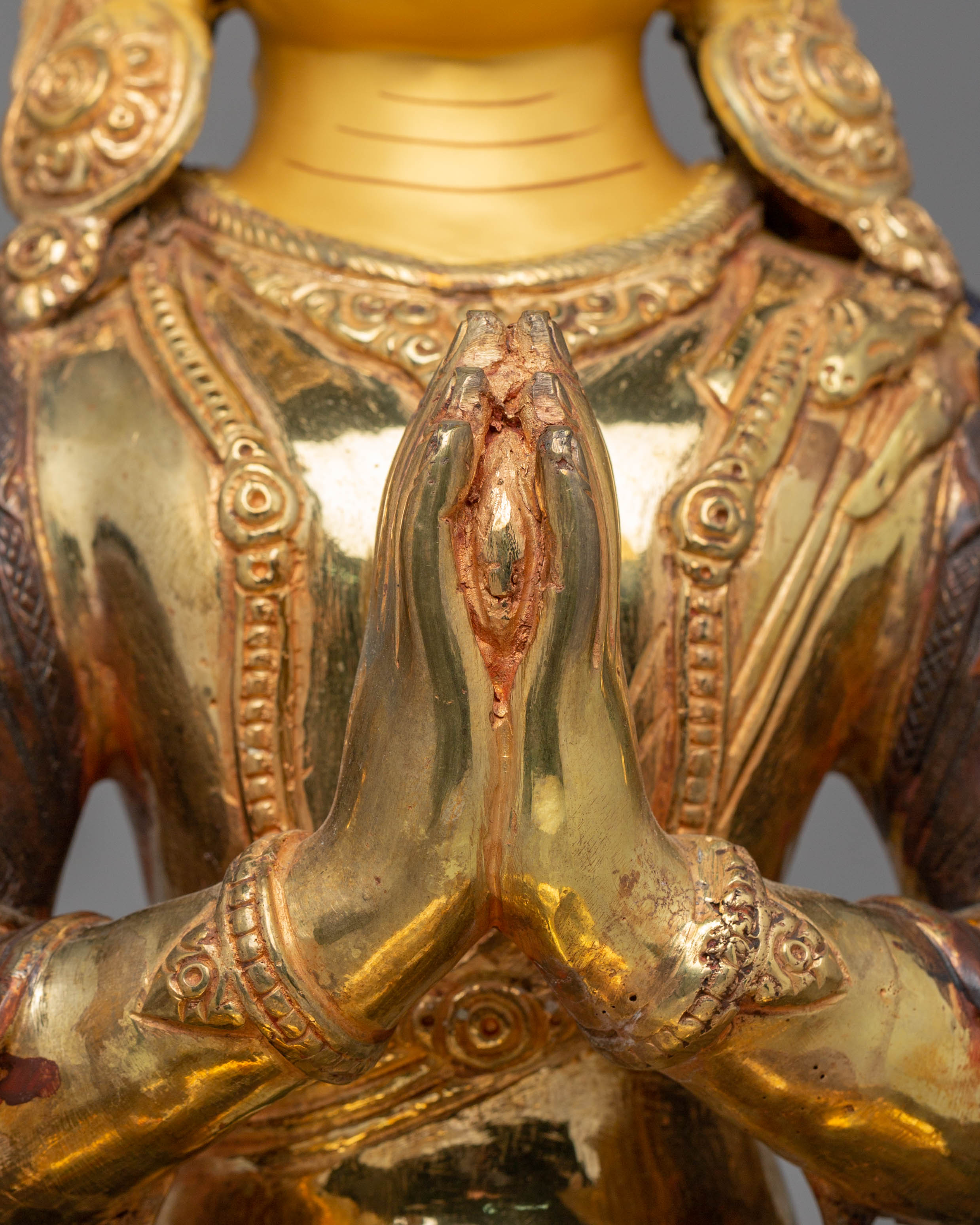 Chenrezig Meditation Statue | 24K Gold Gilded Avalokiteshvara Buddhist Sculpture