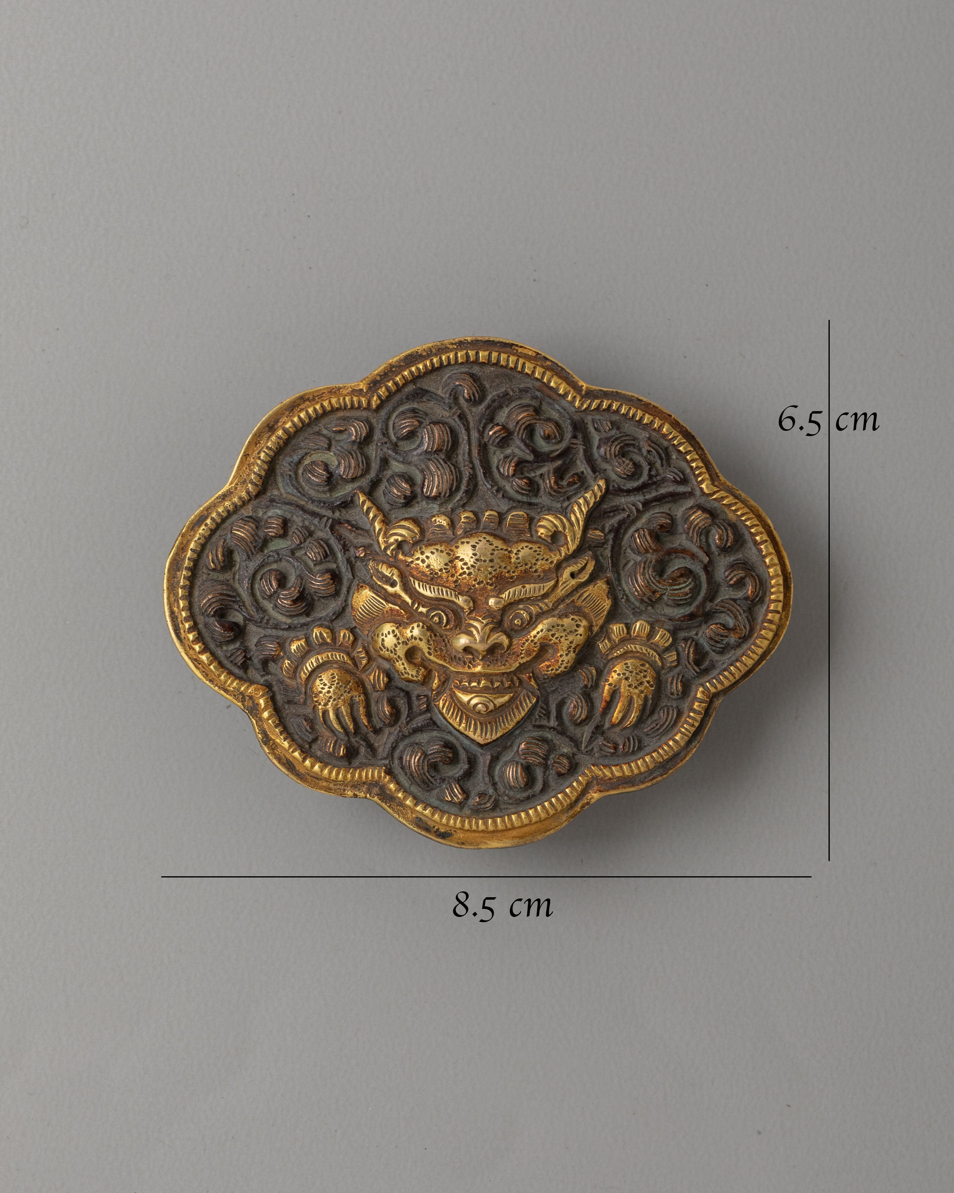 Cheppu Belt Buckle | Handcrafted Tibetan Ritual Cheppu