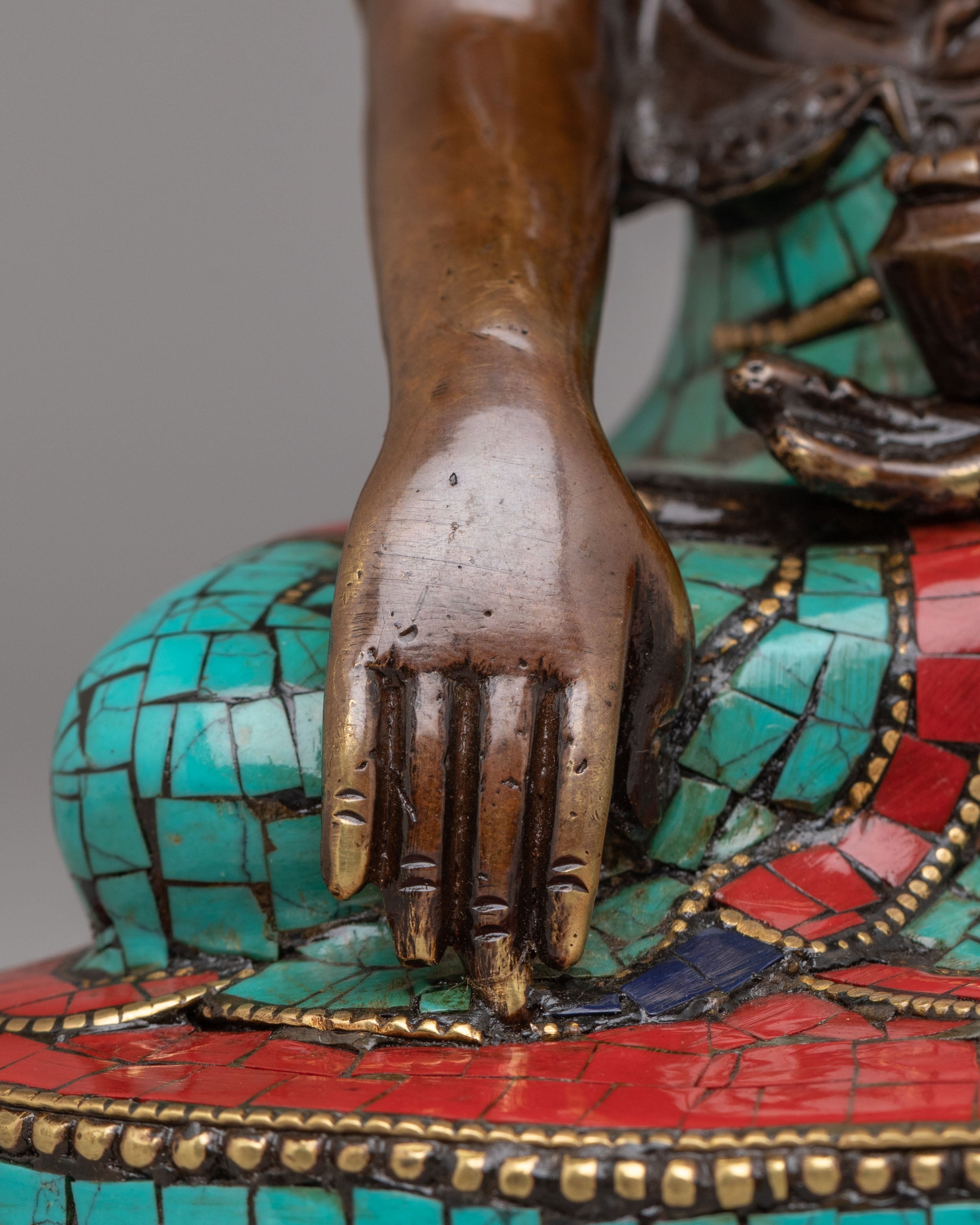 Shakyamuni Buddha Deity Figurine | Traditional Artwork