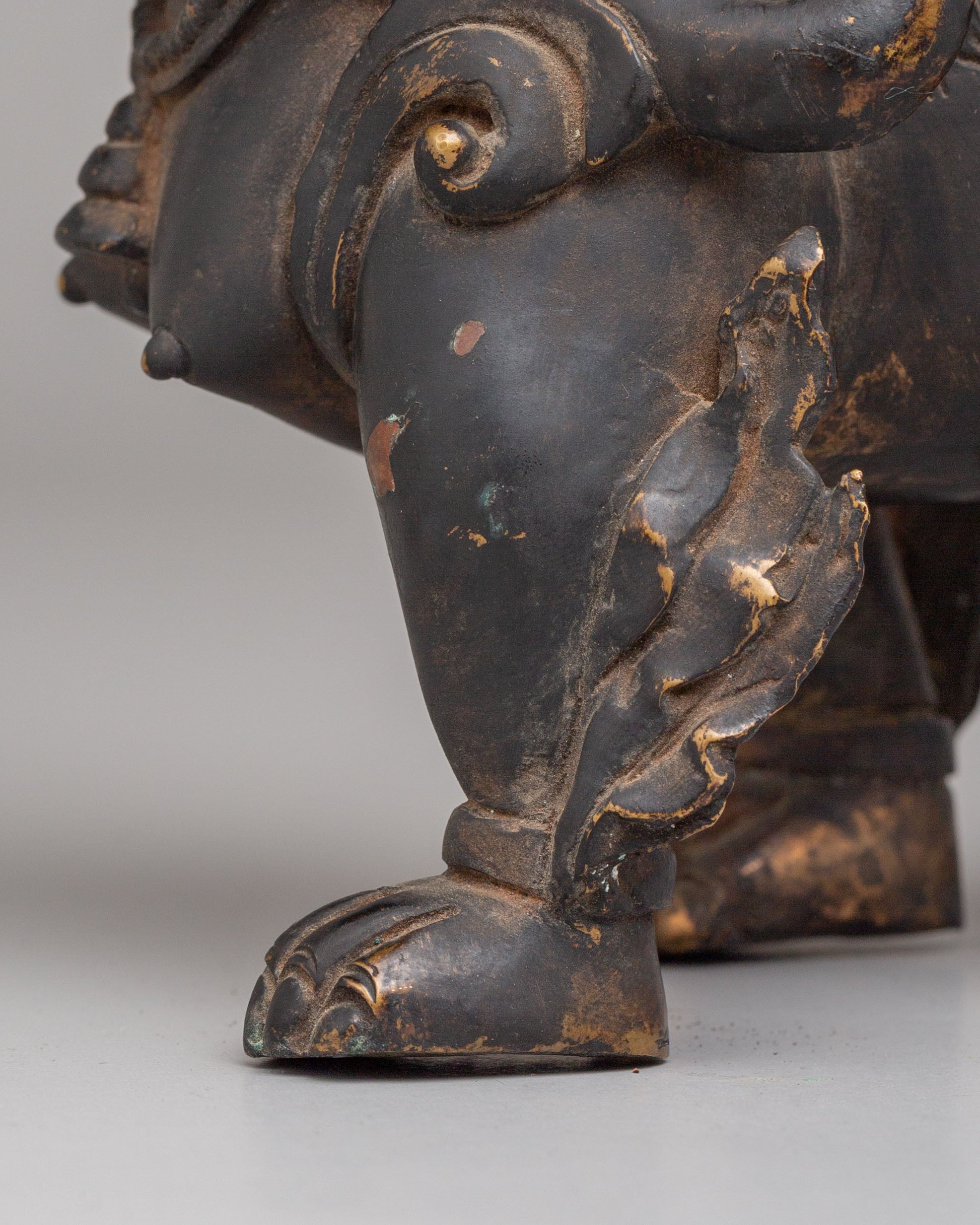 Buddhist Guardian Lion Pair | Symbol of Strength & Protection