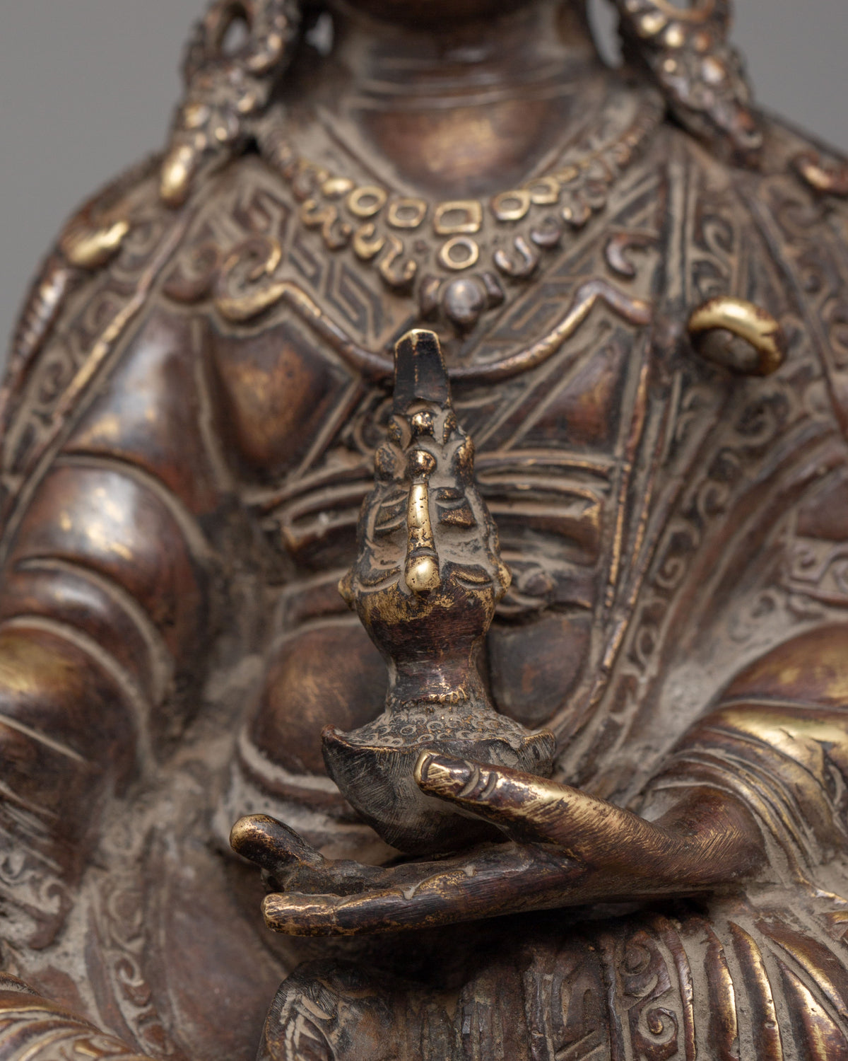 Tibetan Spiritual Guru Rinpoche Statue | Symbol of Wisdom & Compassion