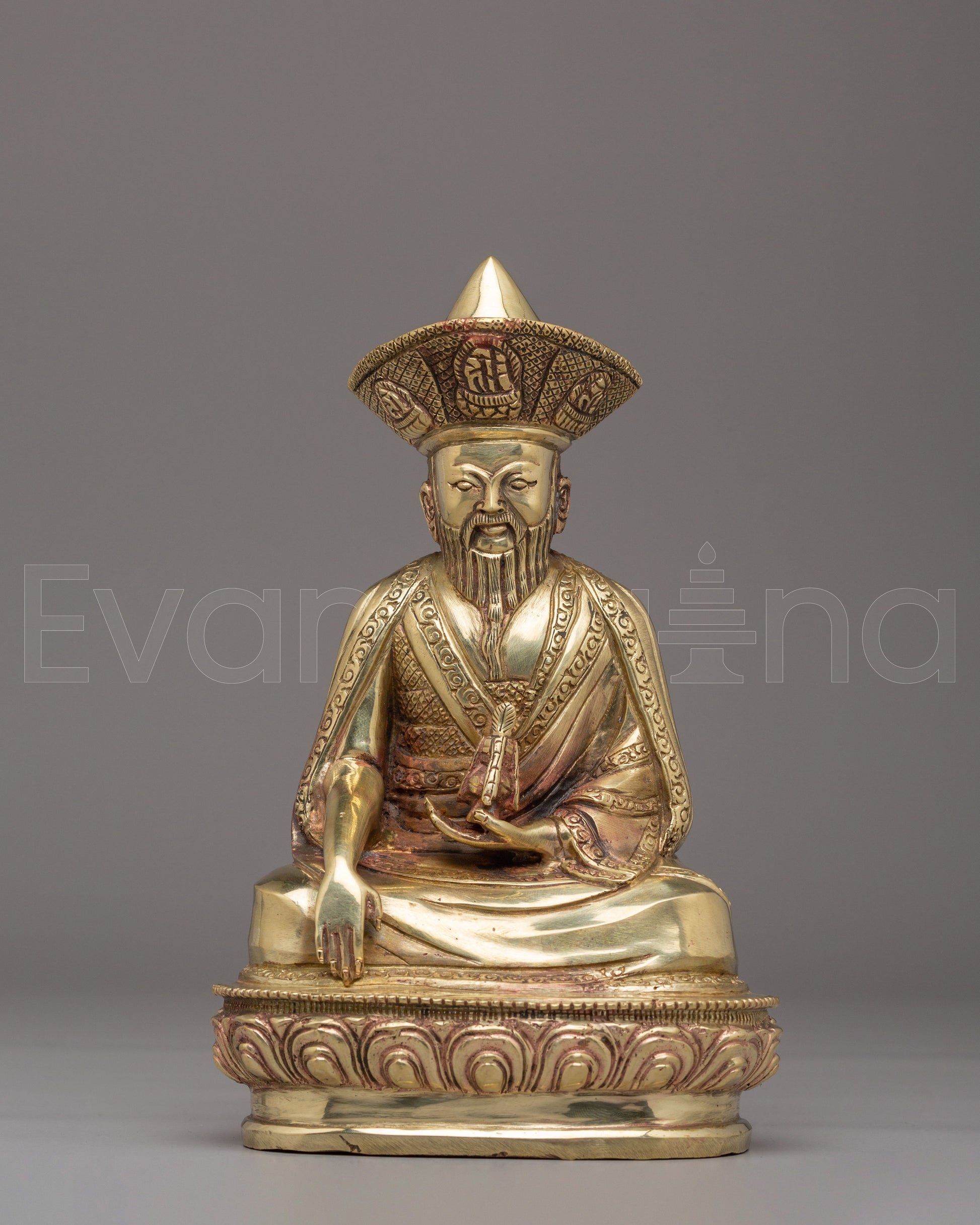 Guru Shapdum Statue
