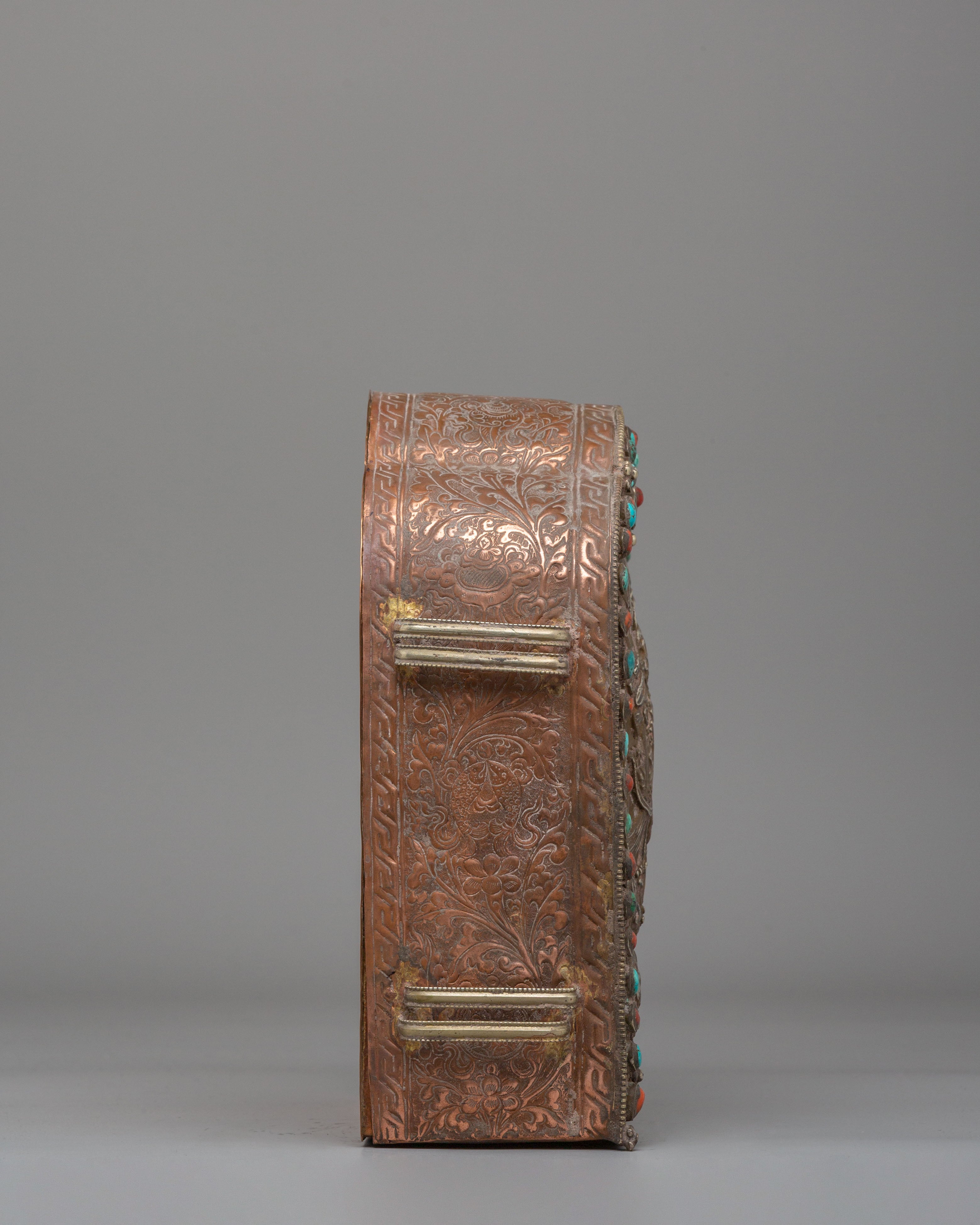 Handmade Traditional Chitipati Ghau Box | Ritual Offering Box