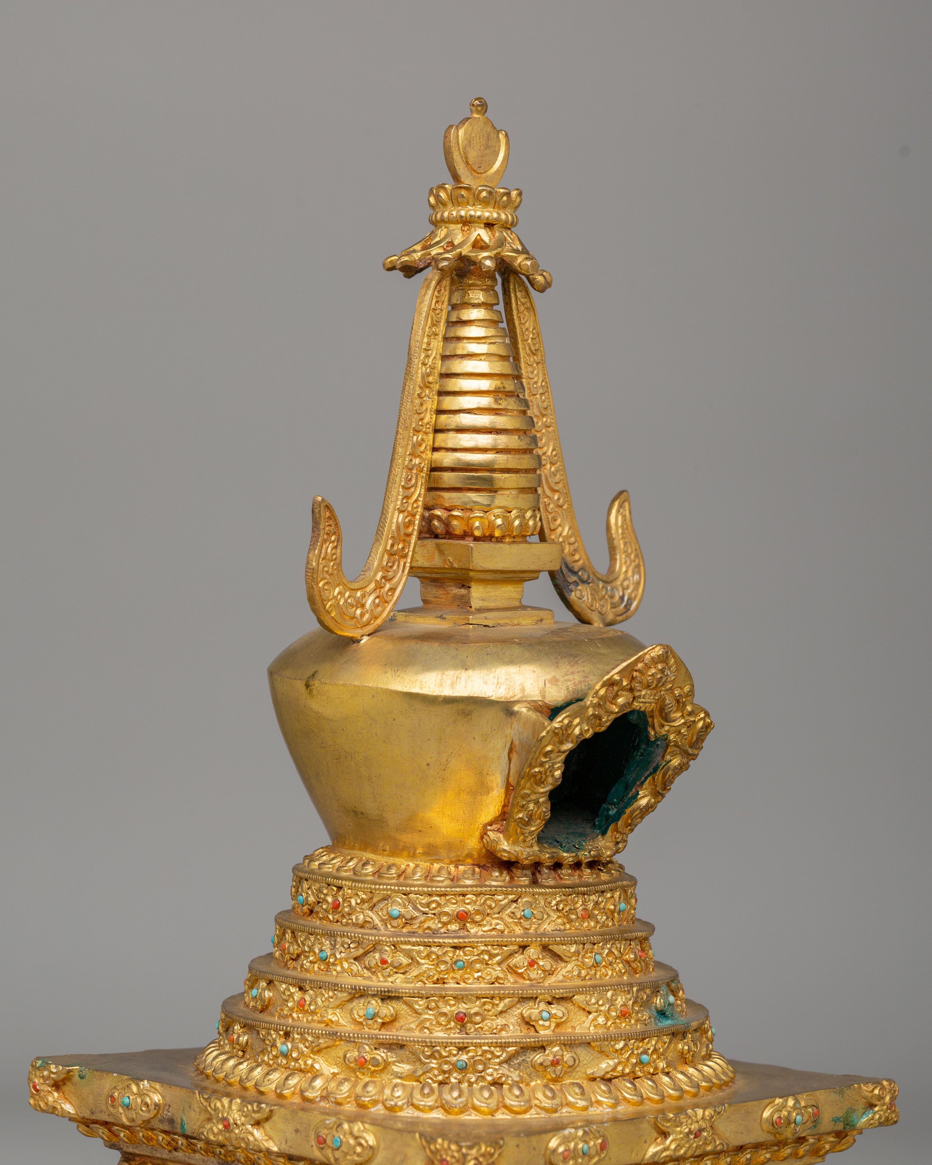 Tibetan Stupa of Complete Victory | Symbol of Enlightenment