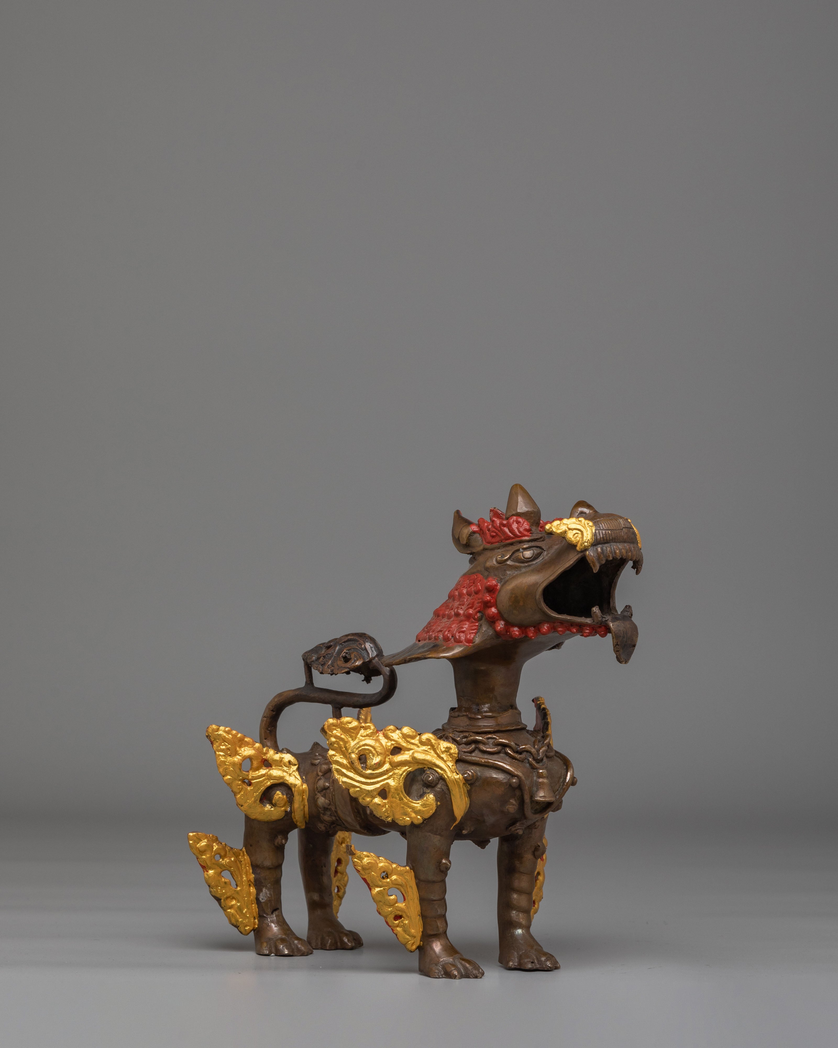 Himalayan Guardian Lion Statue Pair | Symbolic Lion Figurine Set for Spiritual Decor