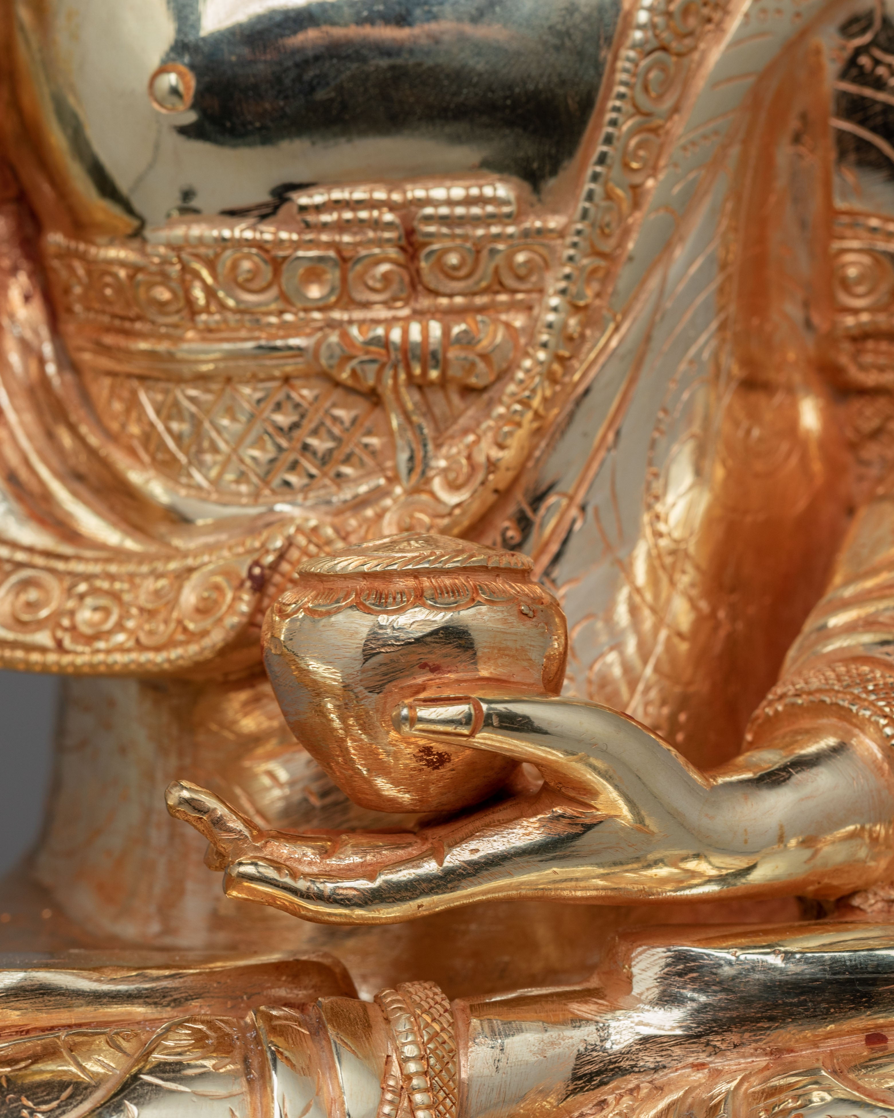 Himalayan Altar Buddha Shakyamuni Statue | Symbol of Enlightenment