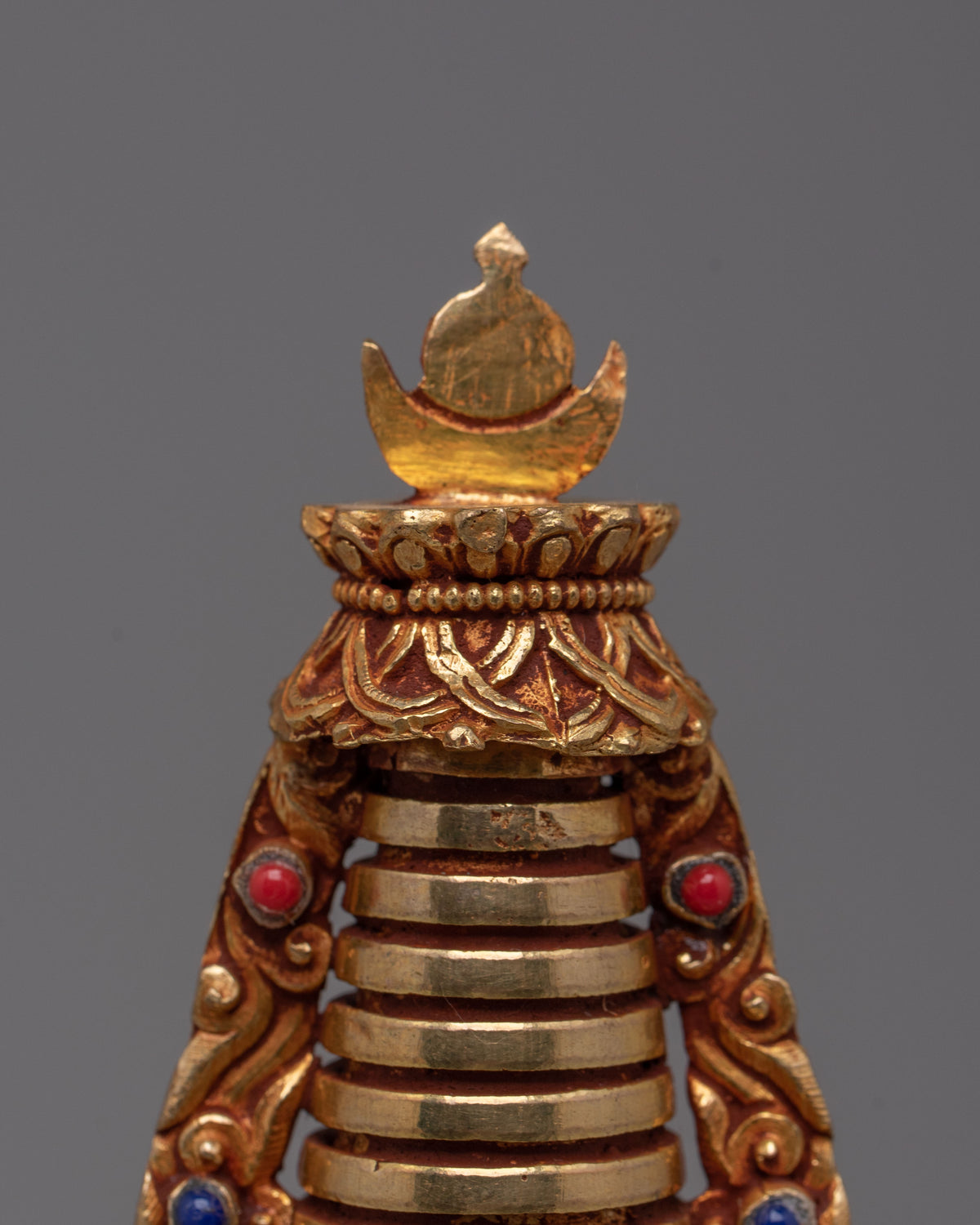 Spiritual Tibetan Stupa for Ceremonies | Stupa for Altar Decor